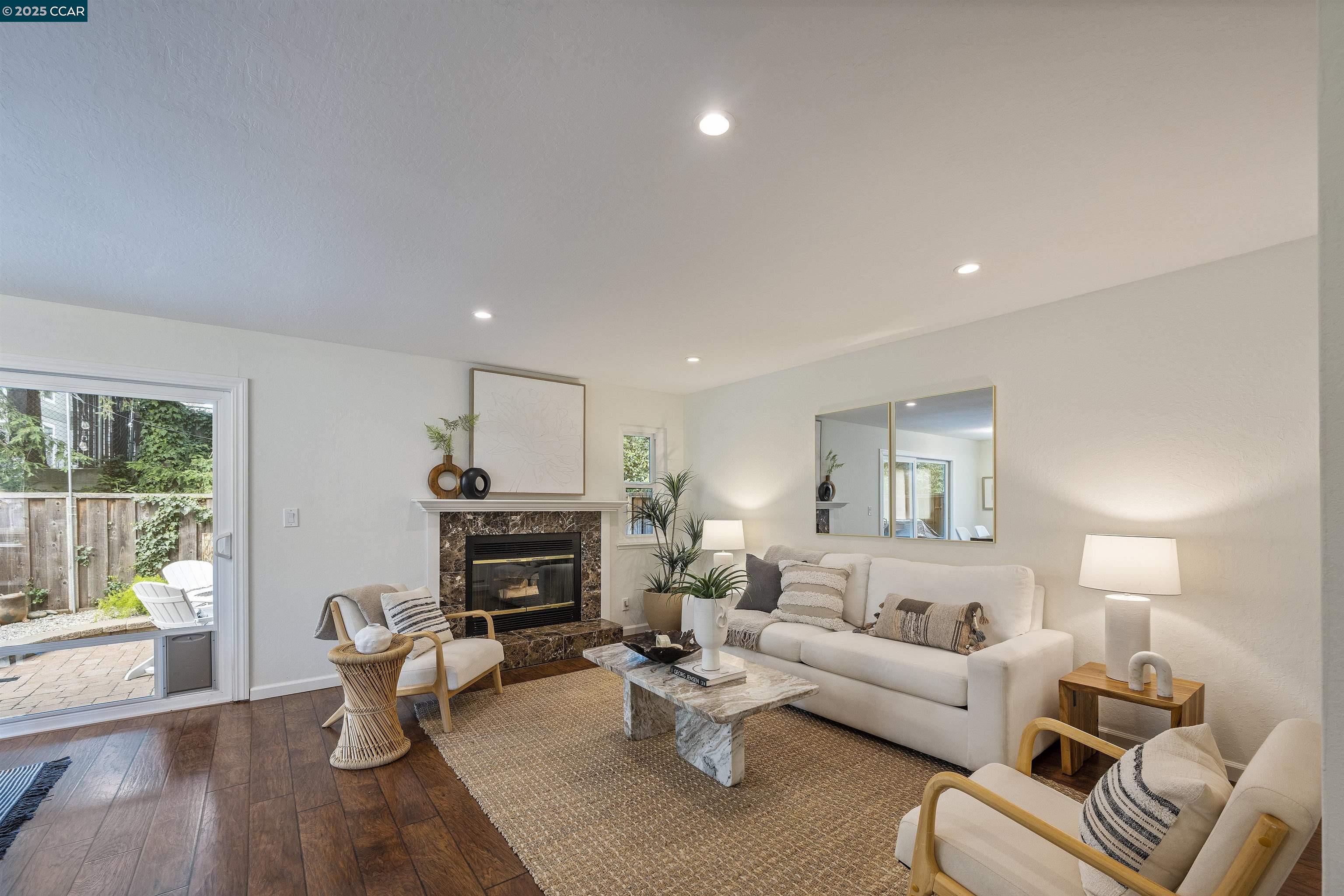 Photo #4: 41085882 Listing 