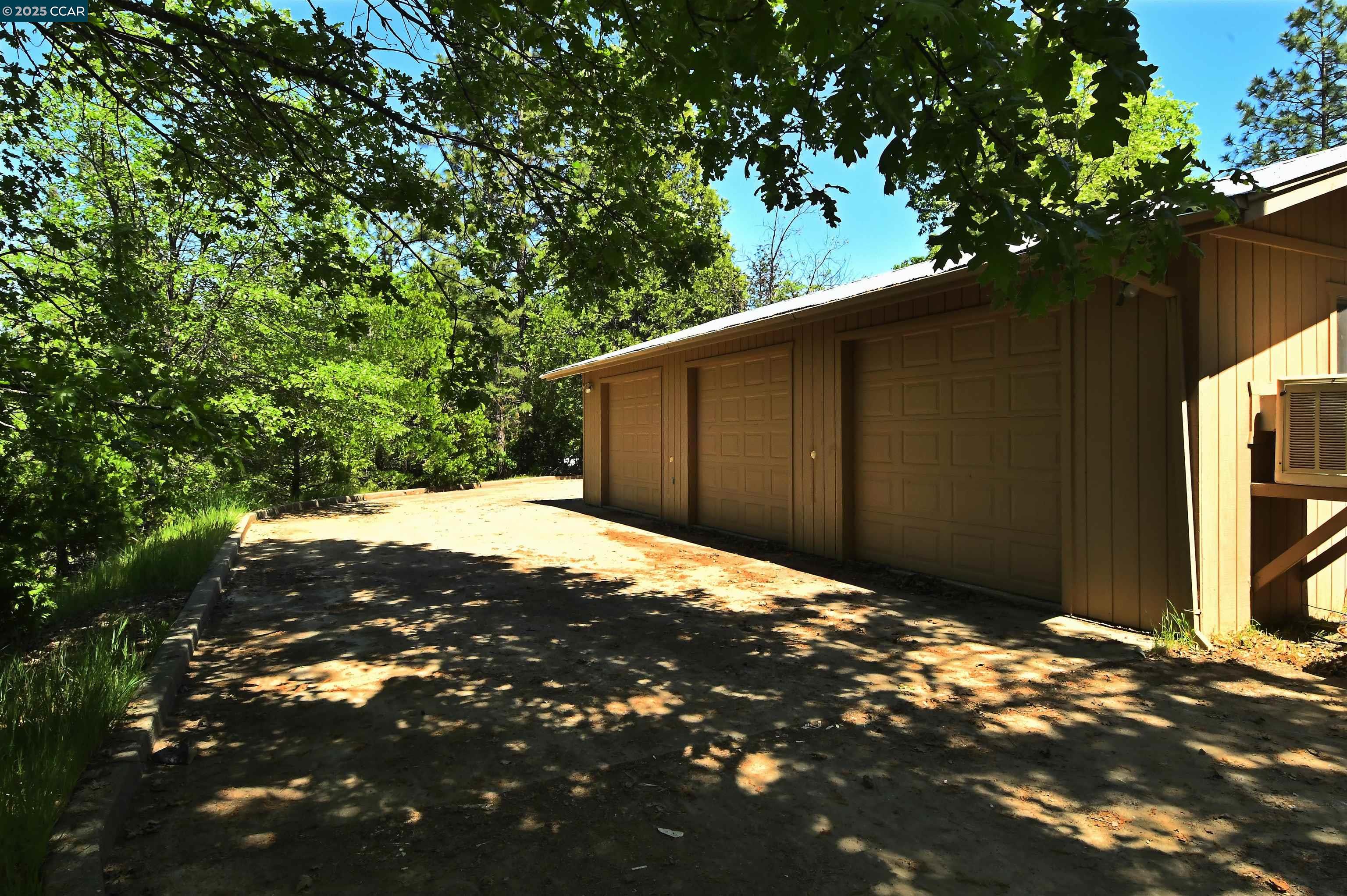 Detail Gallery Image 24 of 30 For 9687 Manzanita Way, Coulterville,  CA 95311 - 3 Beds | 2 Baths