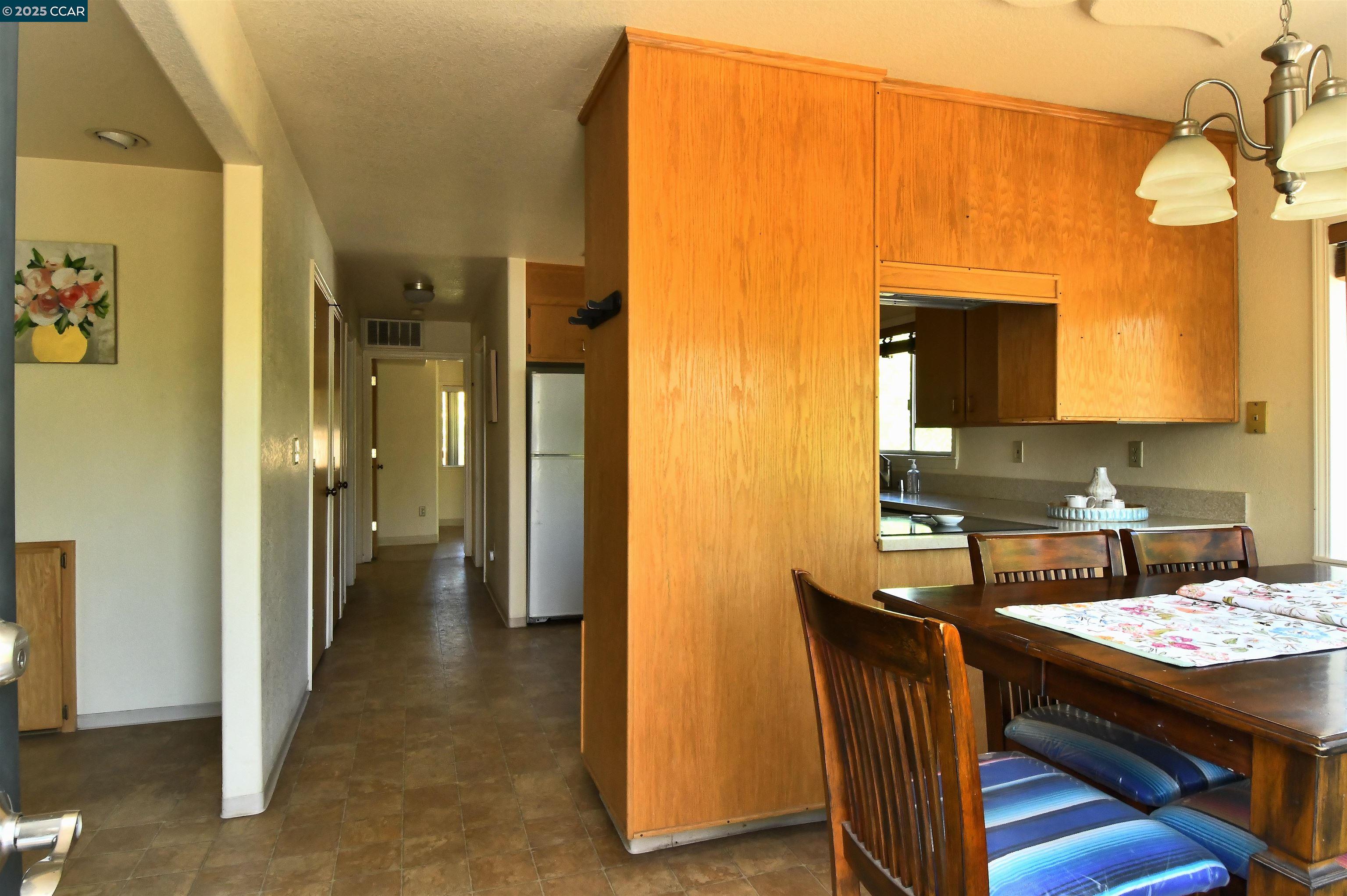 Detail Gallery Image 10 of 30 For 9687 Manzanita Way, Coulterville,  CA 95311 - 3 Beds | 2 Baths