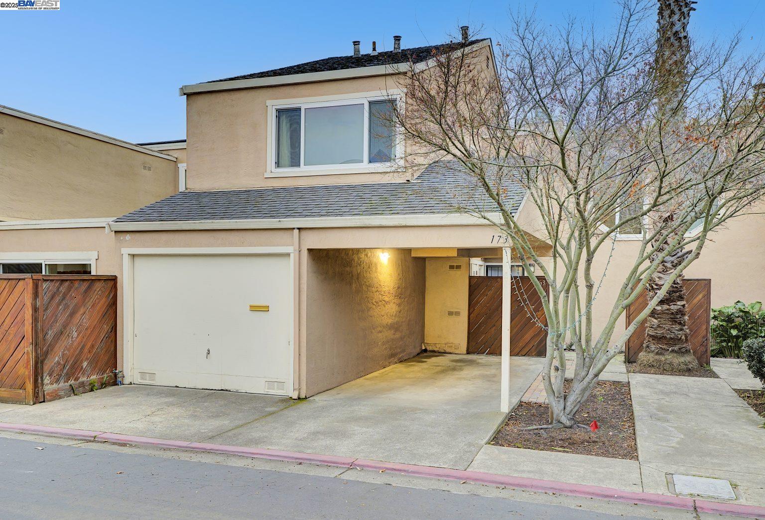 Detail Gallery Image 1 of 1 For 173 Briarwood Dr, Hayward,  CA 94544 - 2 Beds | 2/1 Baths