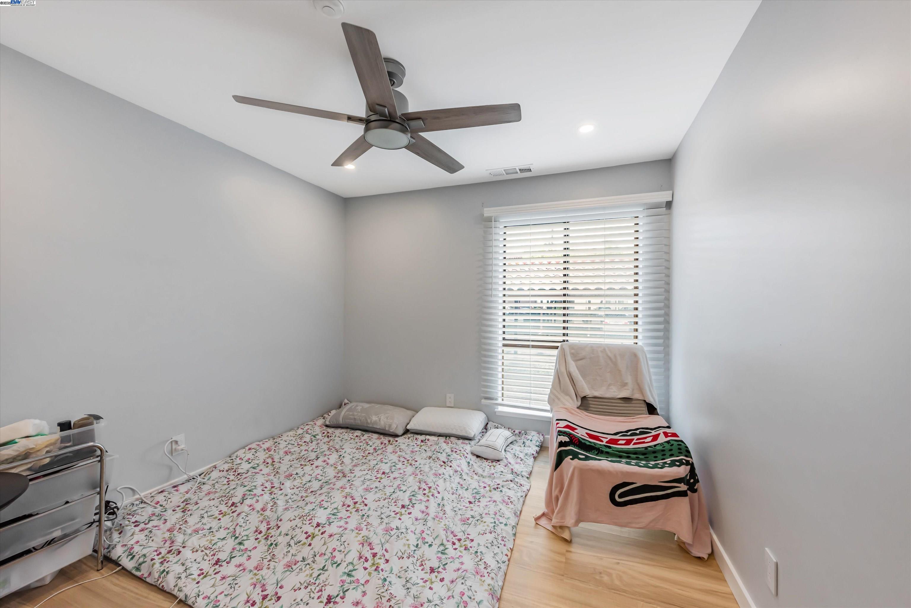 Photo #16: 41085932 Listing: Photo #16