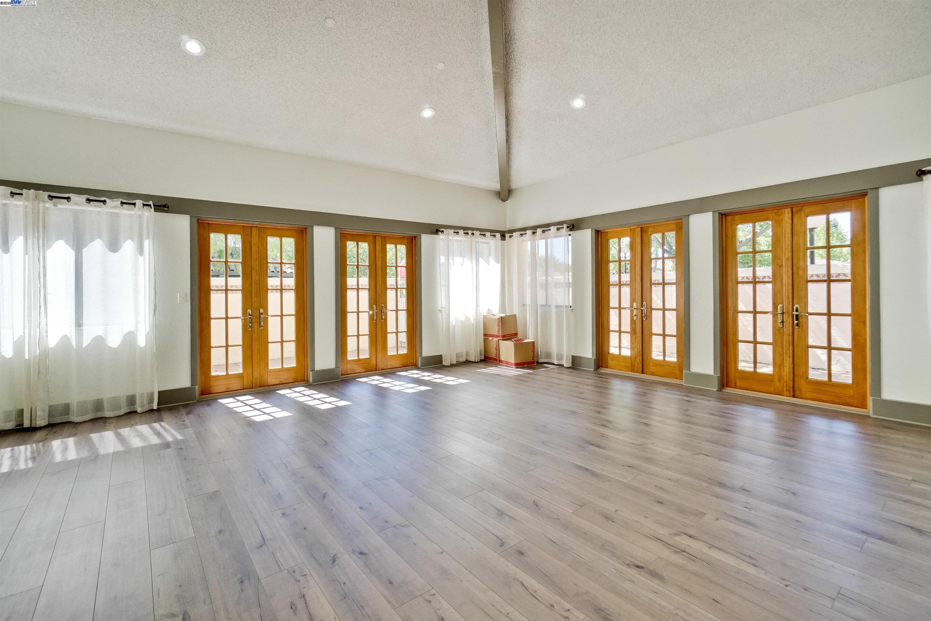 Photo #44: 41085932 Listing: Photo #44