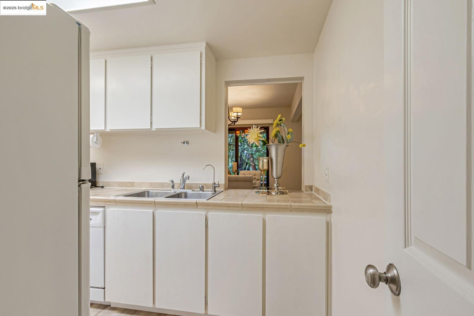 Detail Gallery Image 16 of 60 For 20812 4th St #6,  Saratoga,  CA 95070 - 2 Beds | 2 Baths
