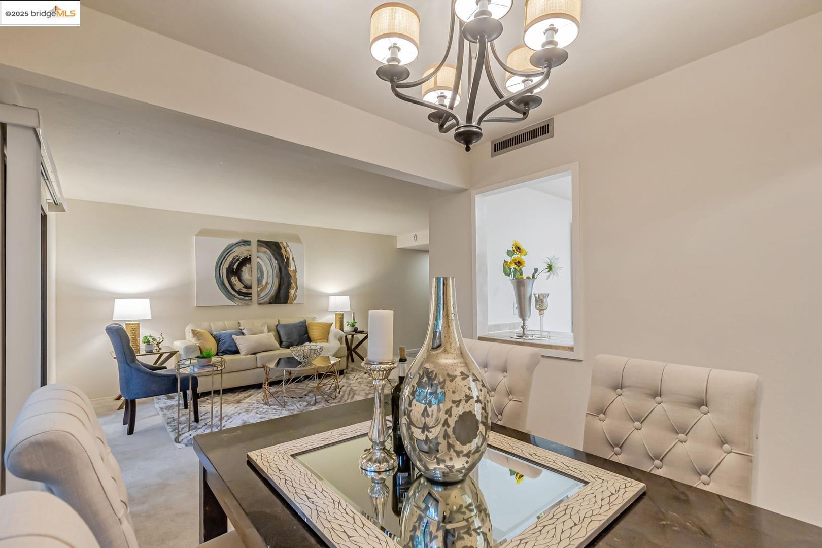 Detail Gallery Image 23 of 60 For 20812 4th St #6,  Saratoga,  CA 95070 - 2 Beds | 2 Baths