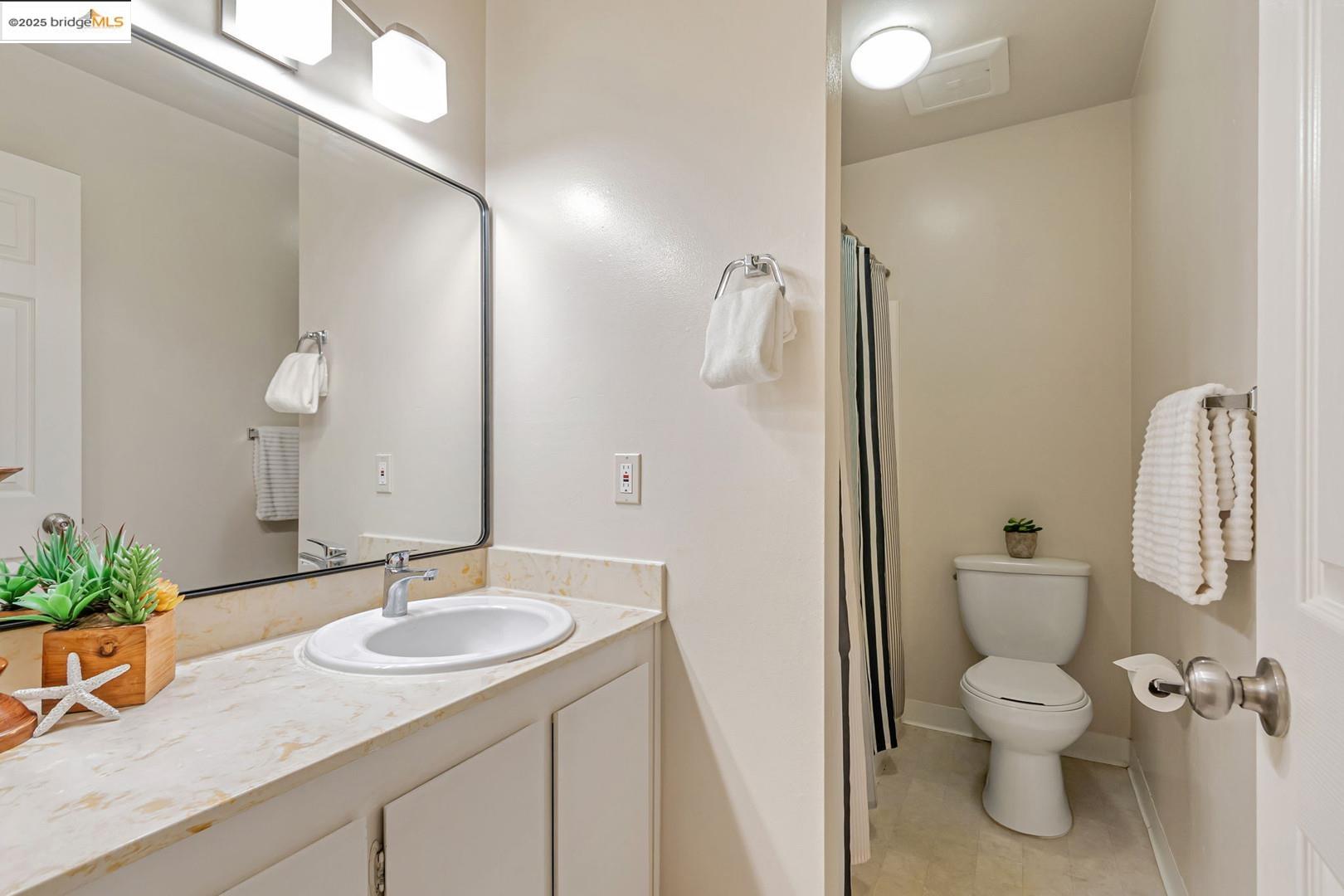 Detail Gallery Image 38 of 60 For 20812 4th St #6,  Saratoga,  CA 95070 - 2 Beds | 2 Baths