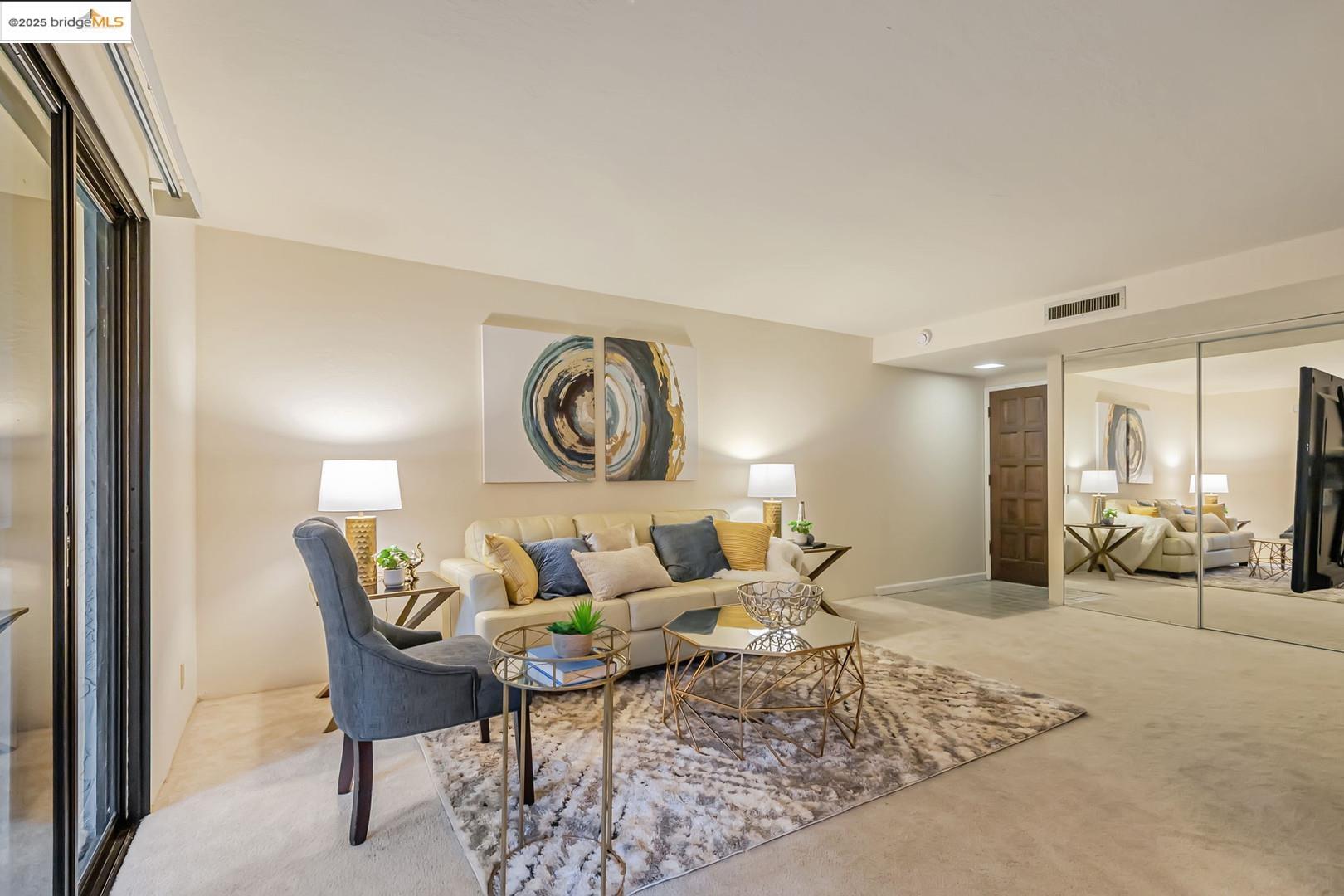 Detail Gallery Image 9 of 60 For 20812 4th St #6,  Saratoga,  CA 95070 - 2 Beds | 2 Baths