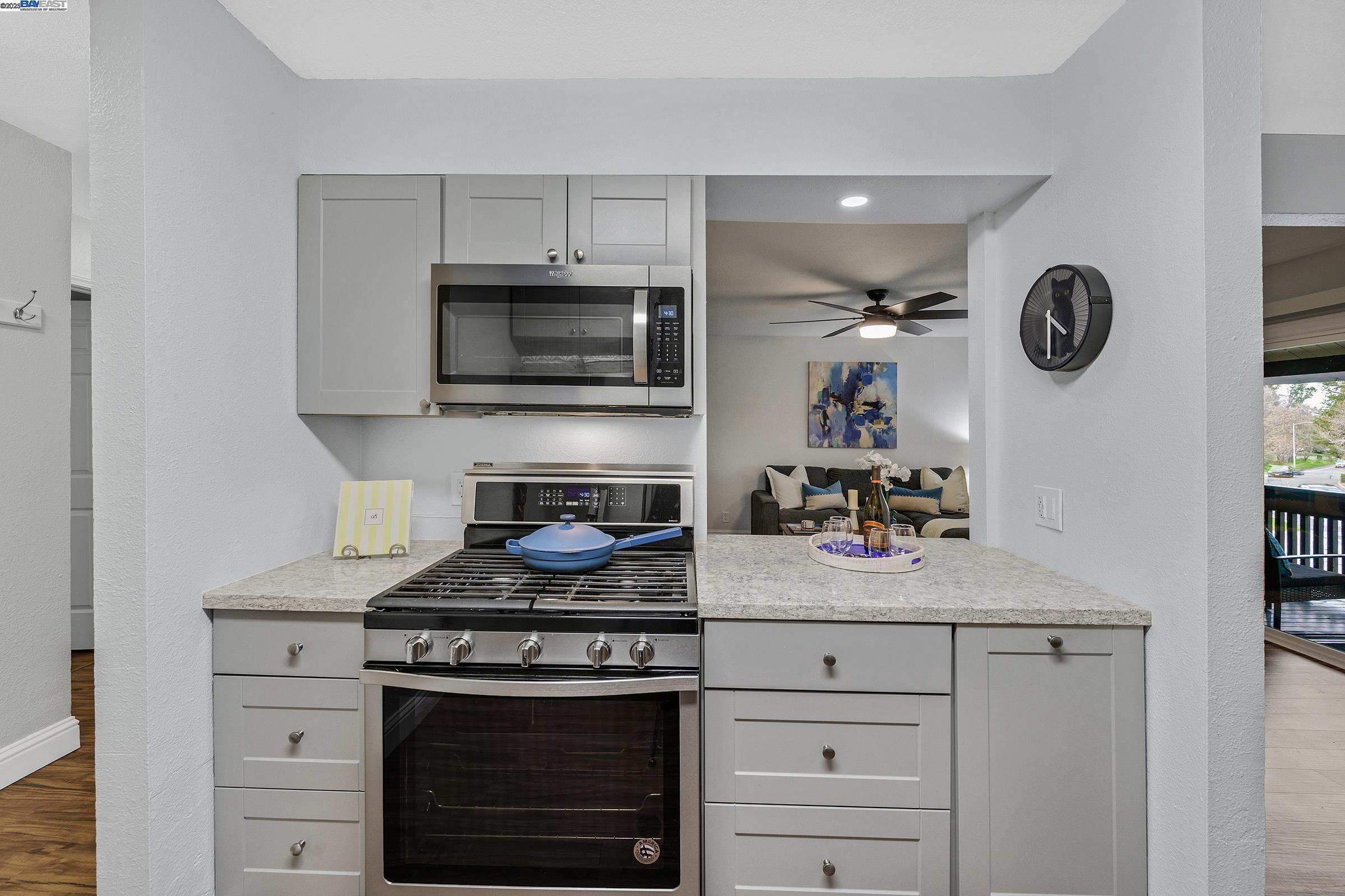 Photo #5: 41085954 Listing 