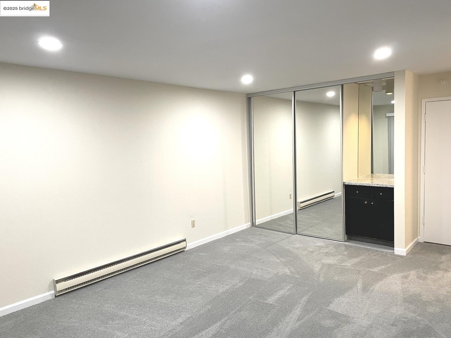 Photo #4: 41085965 Listing 