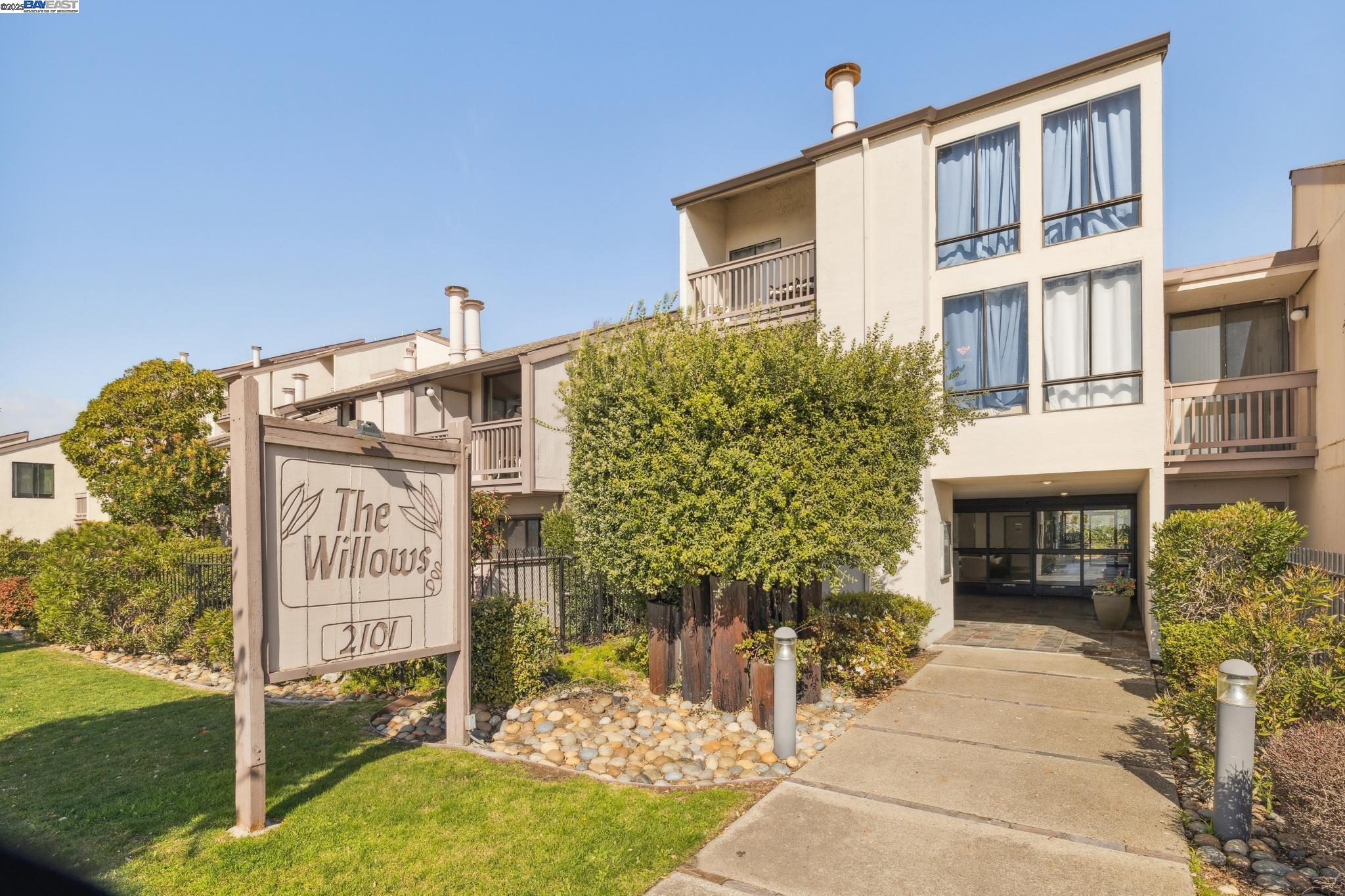 Photo #2: 41085996 Listing 