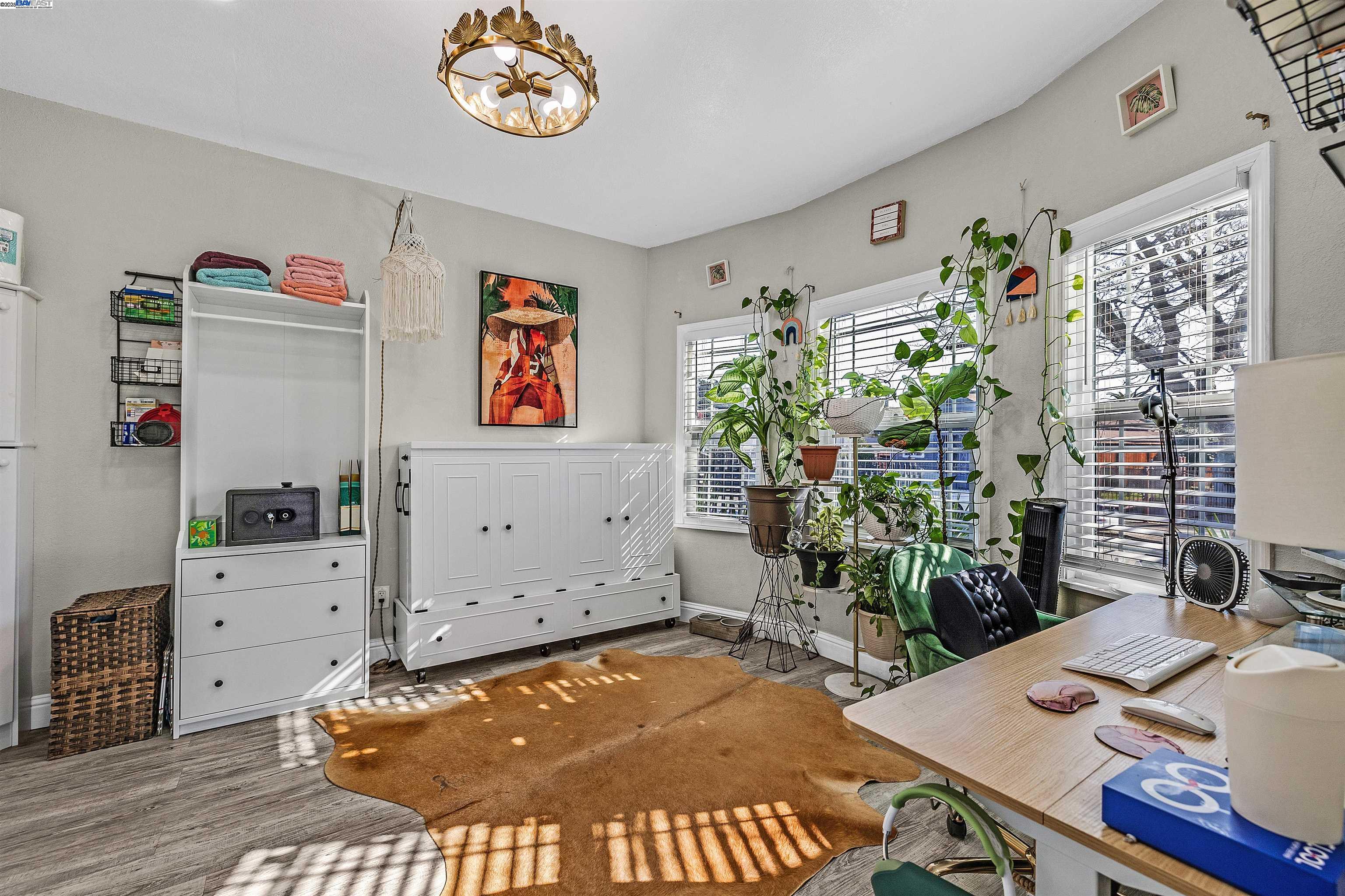 2321 88Th Ave, Oakland, California 94605, 2 Bedrooms Bedrooms, 4 Rooms Rooms,2 BathroomsBathrooms,Residential,For Sale,2321 88Th Ave,41086028