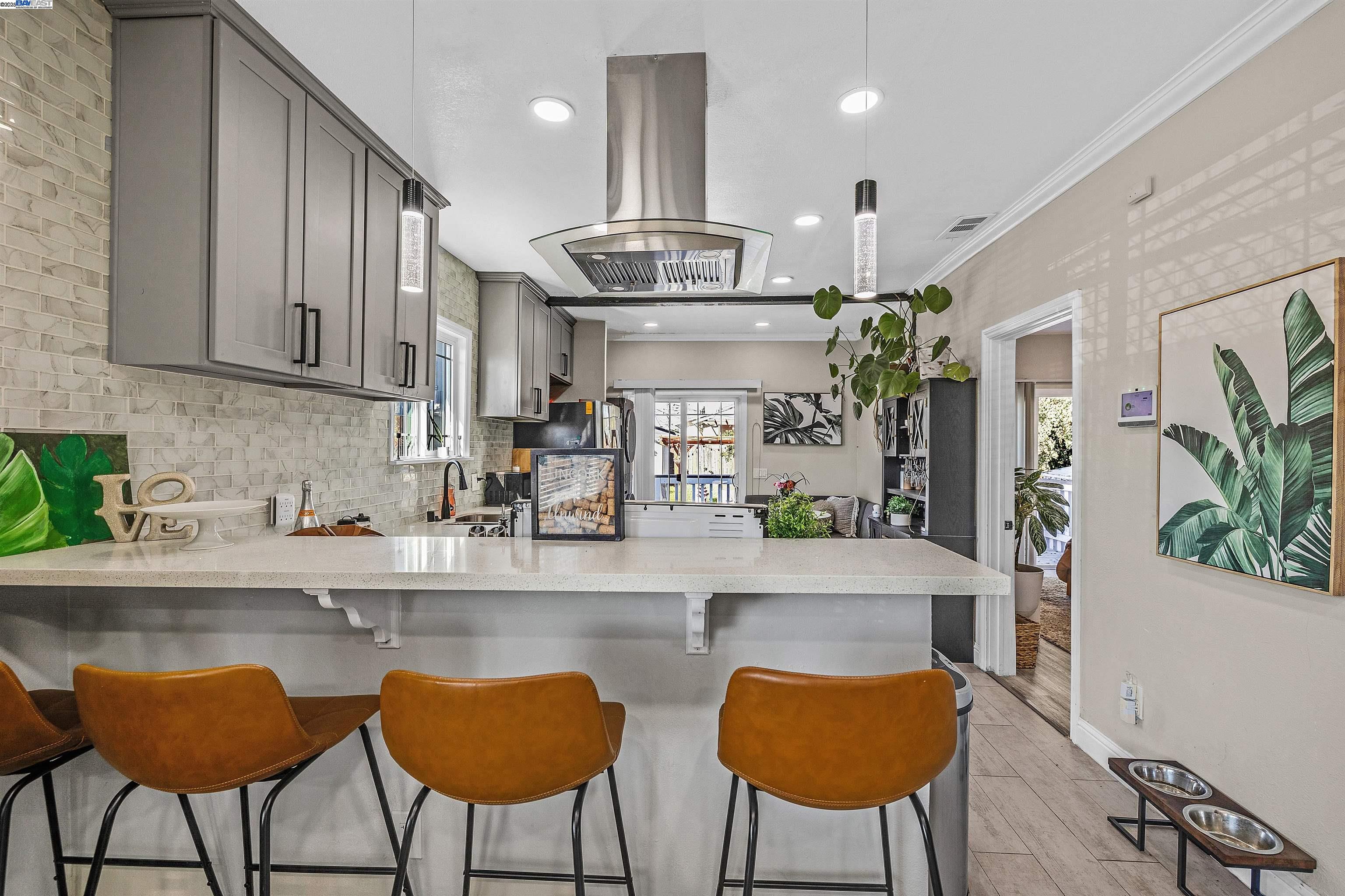 2321 88Th Ave, Oakland, California 94605, 2 Bedrooms Bedrooms, 4 Rooms Rooms,2 BathroomsBathrooms,Residential,For Sale,2321 88Th Ave,41086028