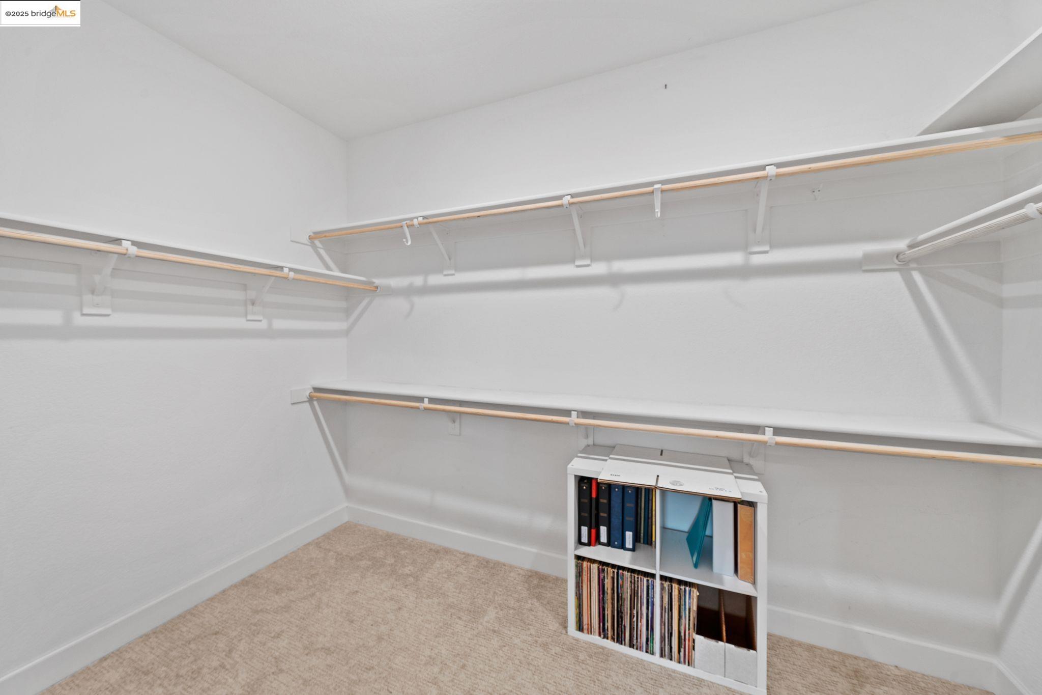Detail Gallery Image 10 of 22 For 1052 Camborne Dr, Manteca,  CA 95336 - 2 Beds | 2/1 Baths