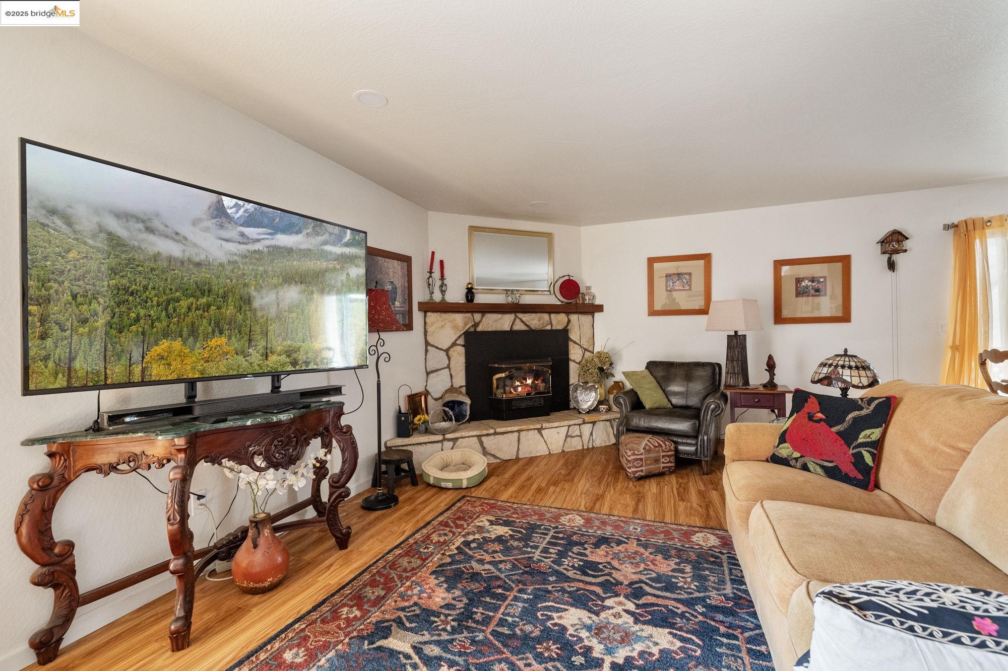 Detail Gallery Image 1 of 1 For 15427 El Venada Trail, Sonora,  CA 95370 - 3 Beds | 3 Baths