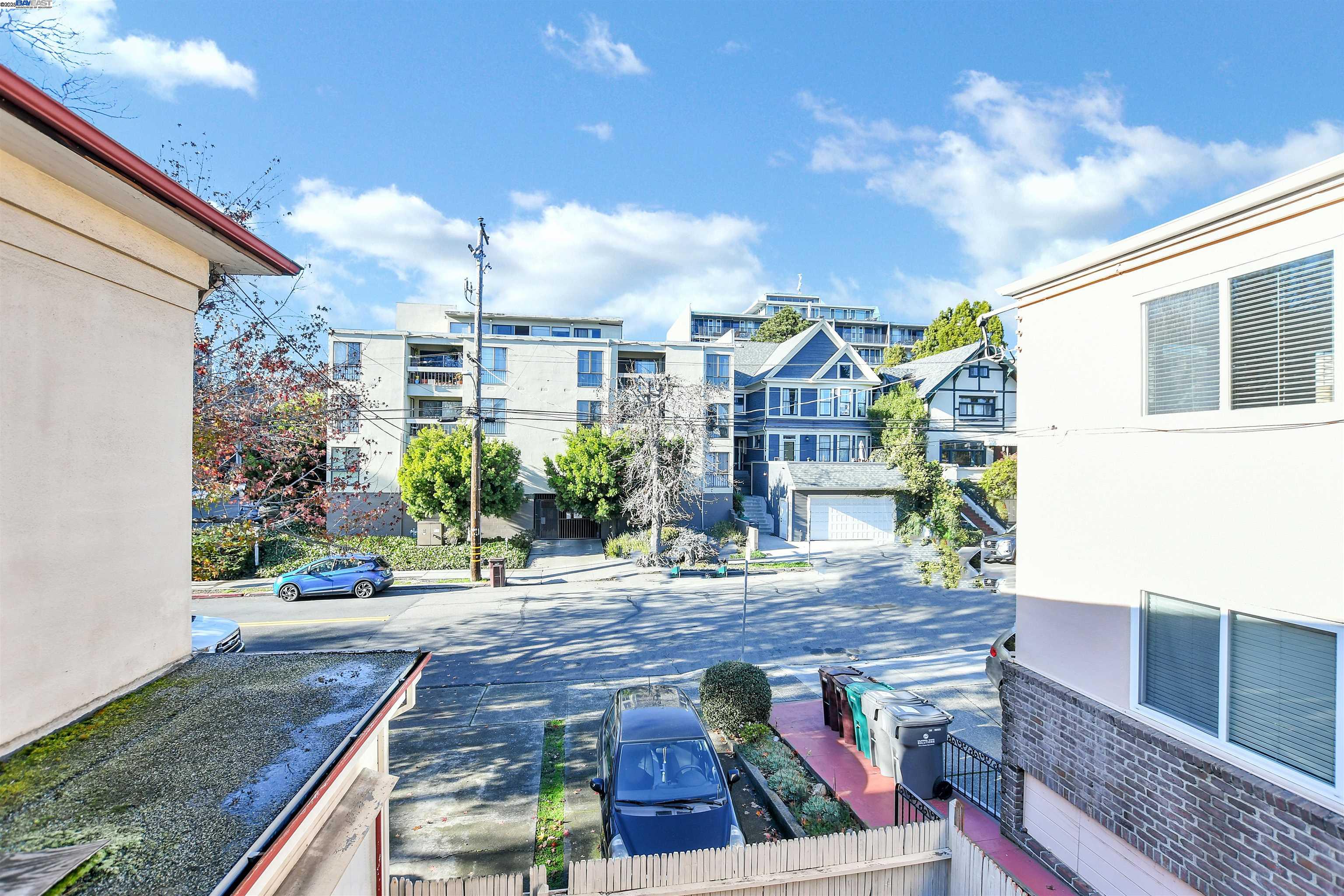 Detail Gallery Image 16 of 21 For 350 Adams St, Oakland,  CA 94610 - – Beds | – Baths