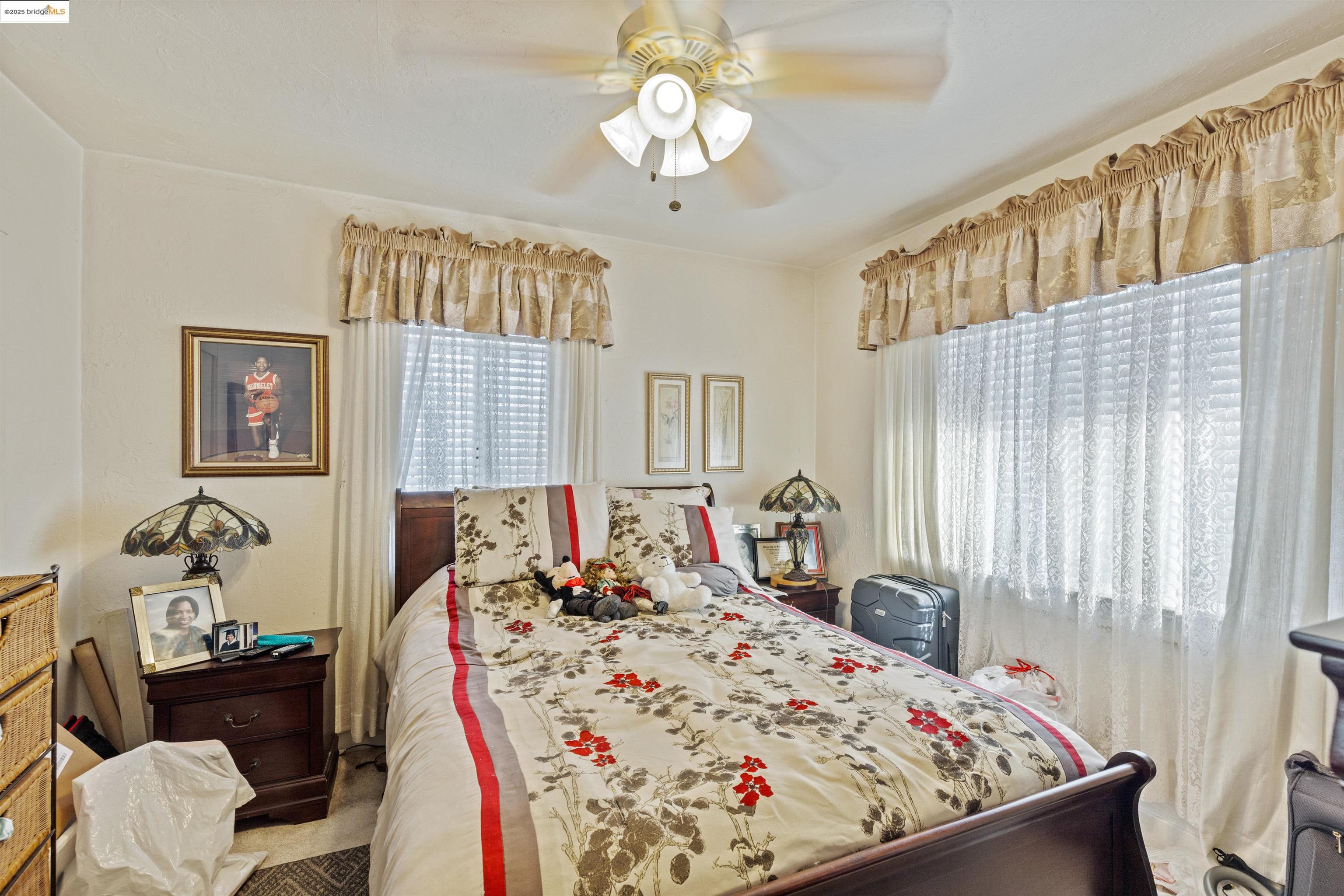 Detail Gallery Image 8 of 16 For 3324 California St, Berkeley,  CA 94703 - 2 Beds | 1 Baths