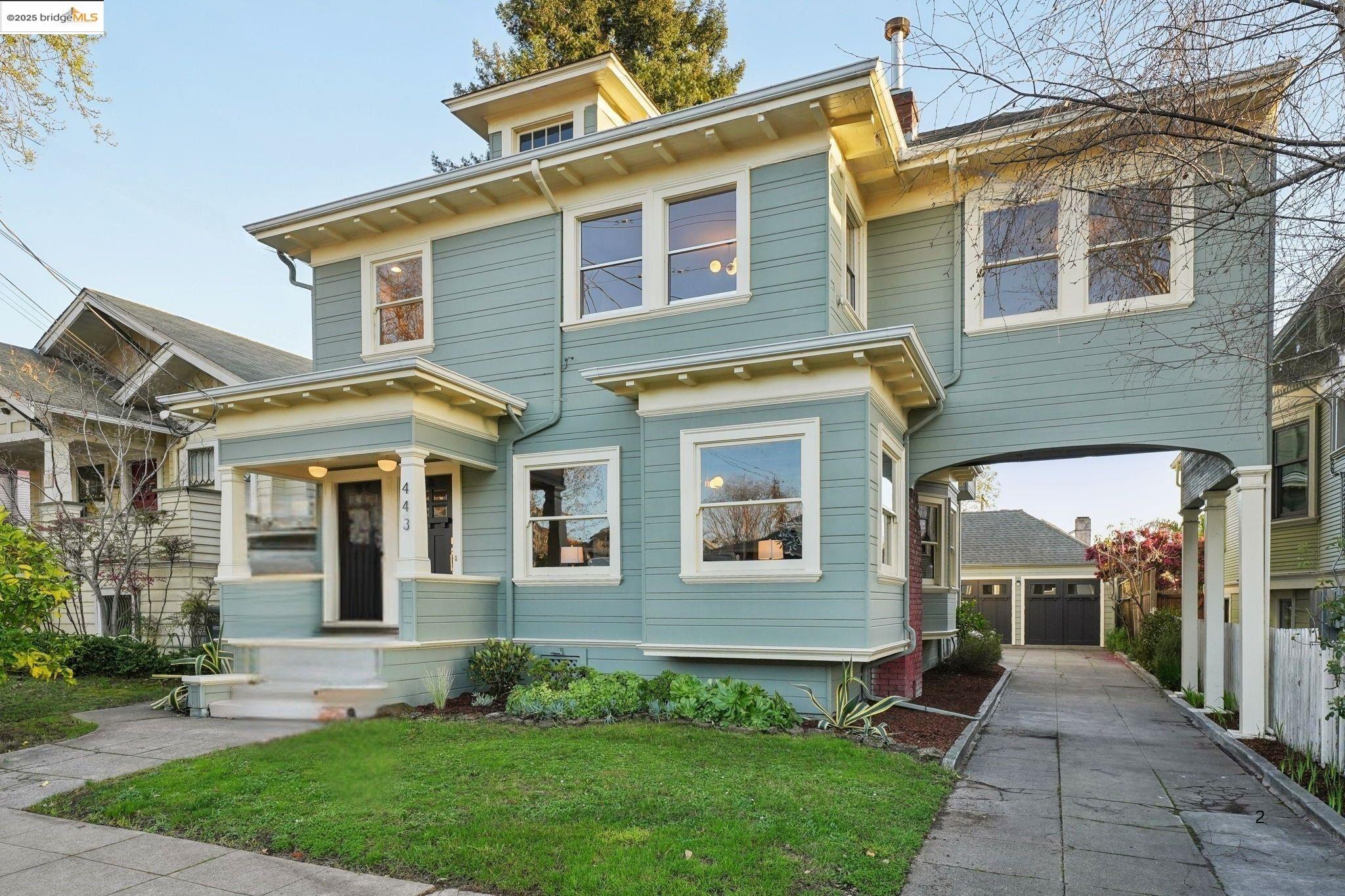 Detail Gallery Image 1 of 1 For 443 62nd St, Oakland,  CA 94609 - – Beds | – Baths