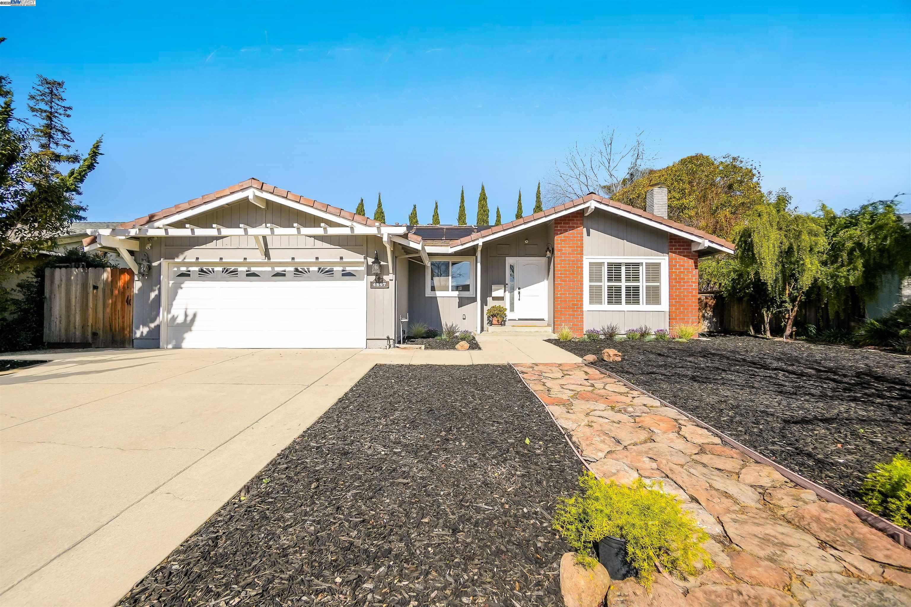 Detail Gallery Image 1 of 1 For 4897 Windermere Dr, Newark,  CA 94560 - 4 Beds | 2 Baths