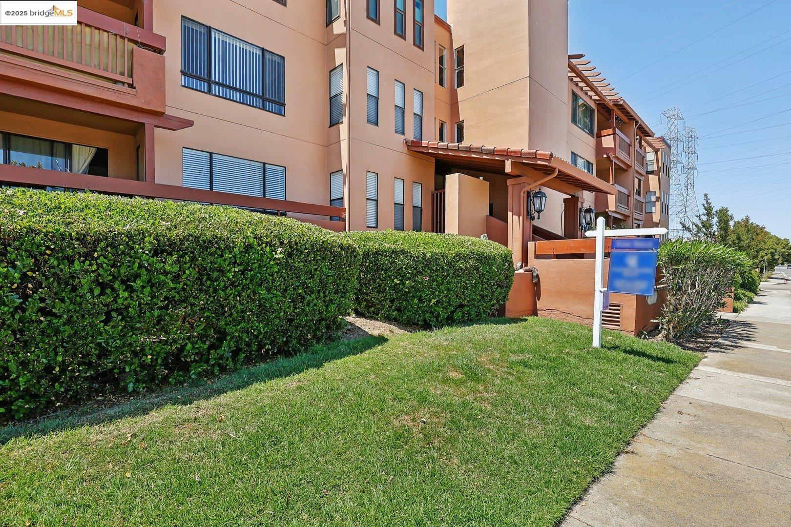 Detail Gallery Image 27 of 32 For 456 Mariners Island Blvd #212,  San Mateo,  CA 94404 - 2 Beds | 2 Baths