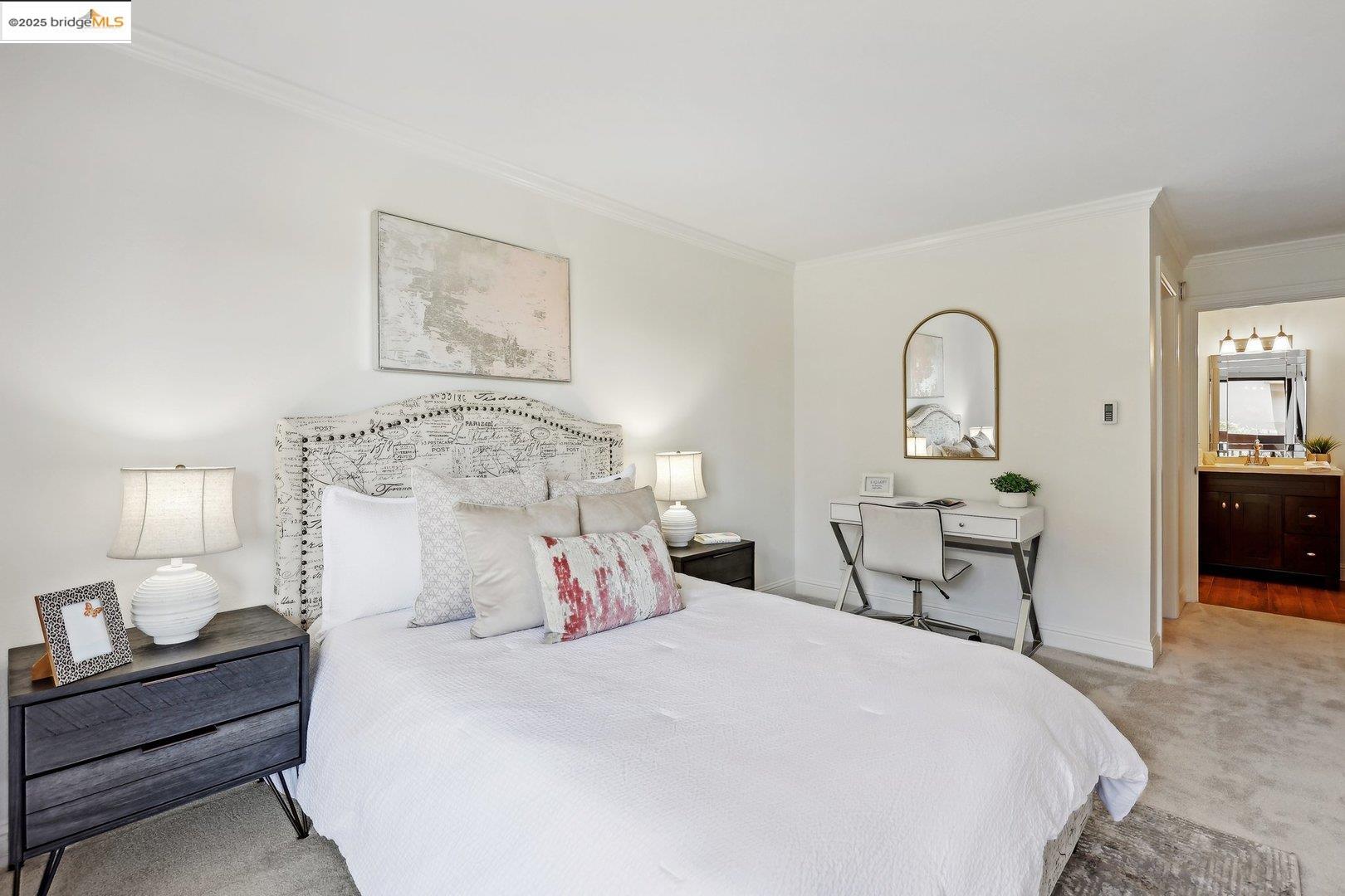 Detail Gallery Image 9 of 32 For 456 Mariners Island Blvd #212,  San Mateo,  CA 94404 - 2 Beds | 2 Baths