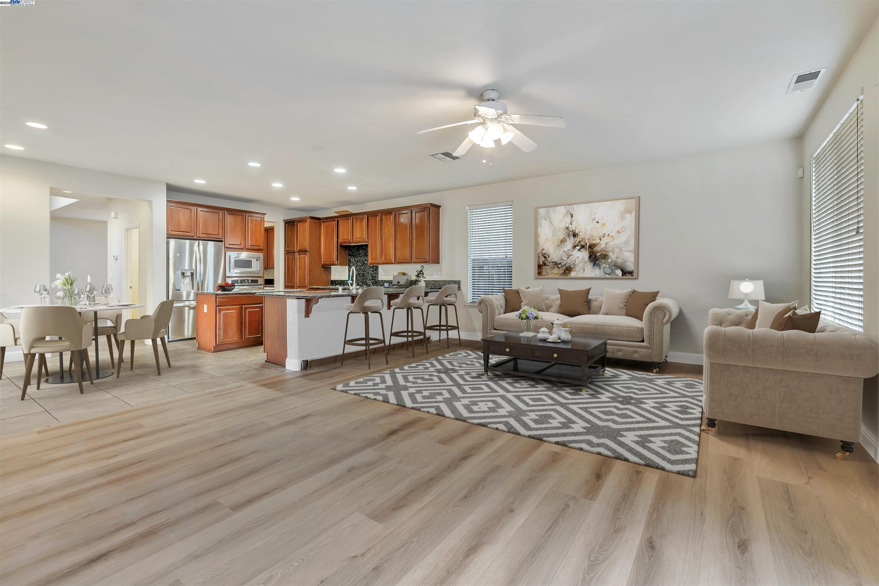 Detail Gallery Image 12 of 59 For 501 Carnaby Rd, Lathrop,  CA 95330 - 4 Beds | 2/1 Baths