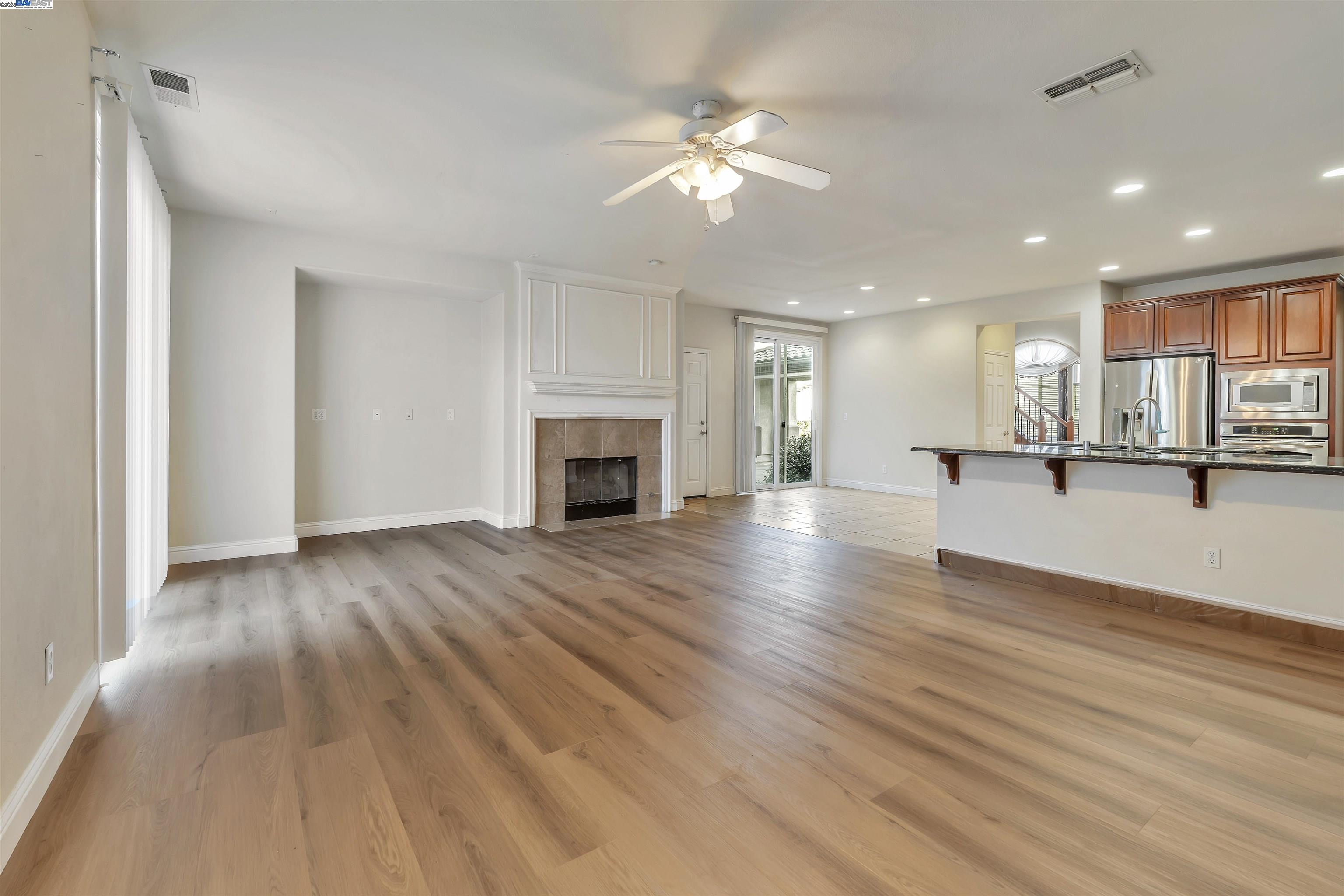 Detail Gallery Image 21 of 59 For 501 Carnaby Rd, Lathrop,  CA 95330 - 4 Beds | 2/1 Baths