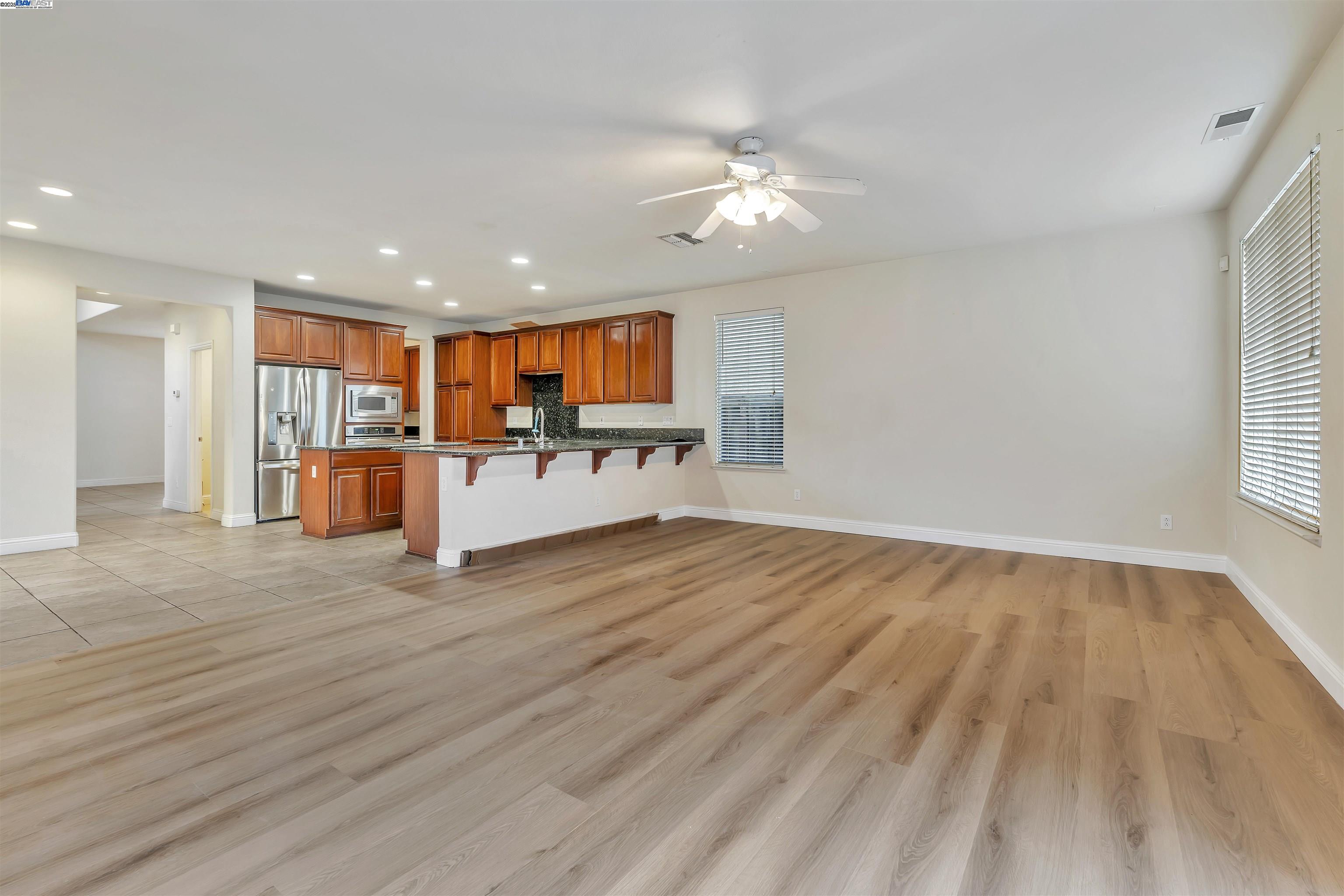 Detail Gallery Image 25 of 59 For 501 Carnaby Rd, Lathrop,  CA 95330 - 4 Beds | 2/1 Baths