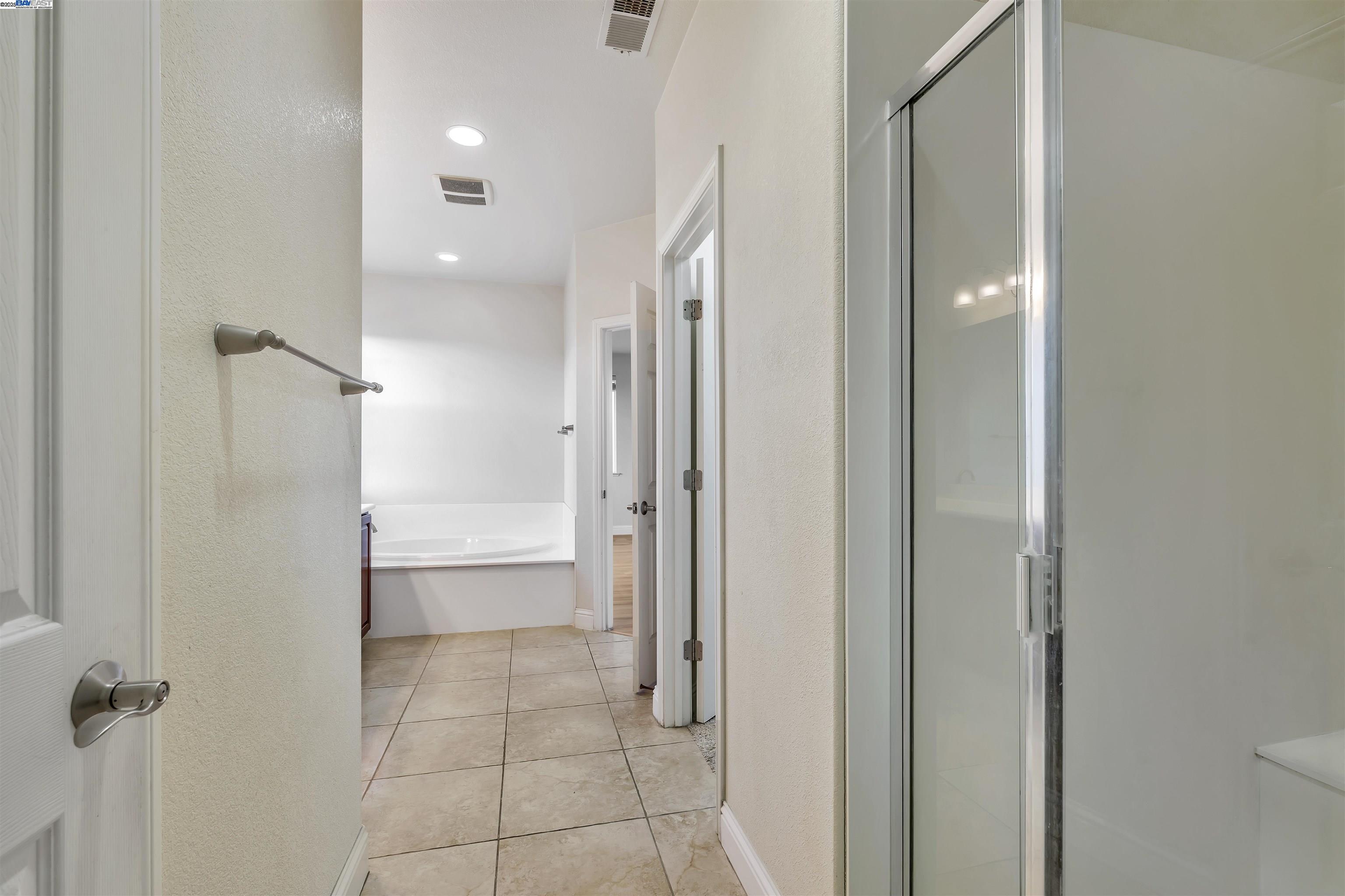 Detail Gallery Image 34 of 59 For 501 Carnaby Rd, Lathrop,  CA 95330 - 4 Beds | 2/1 Baths