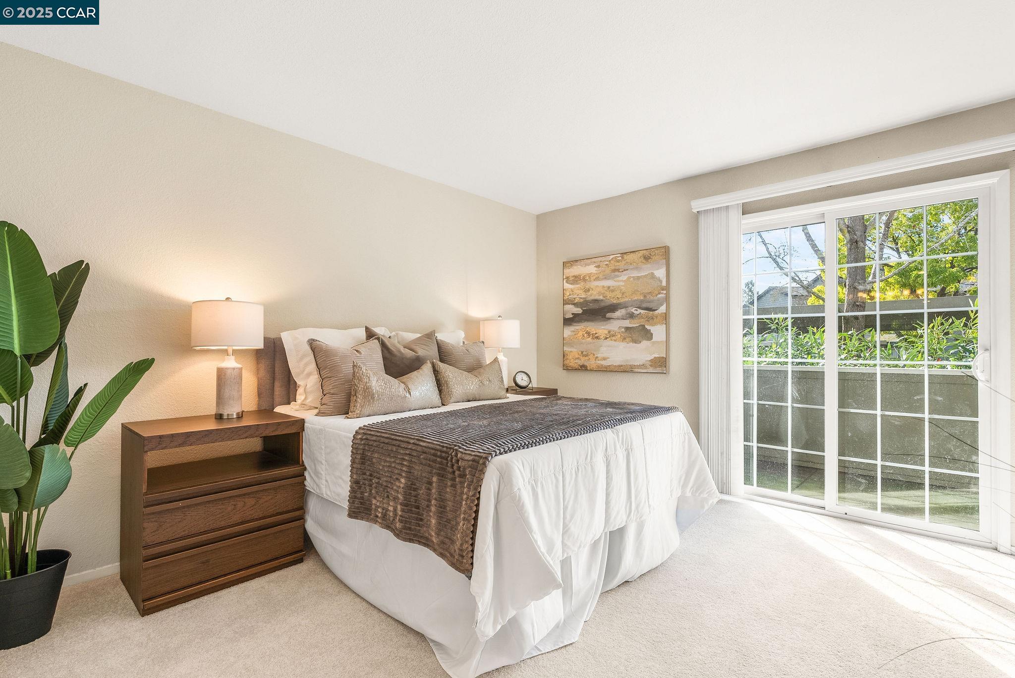 635 Canyon Oaks Dr # A, Oakland, California 94605, 1 Bedroom Bedrooms, 4 Rooms Rooms,1 BathroomBathrooms,Residential,For Sale,635 Canyon Oaks Dr # A,41086133