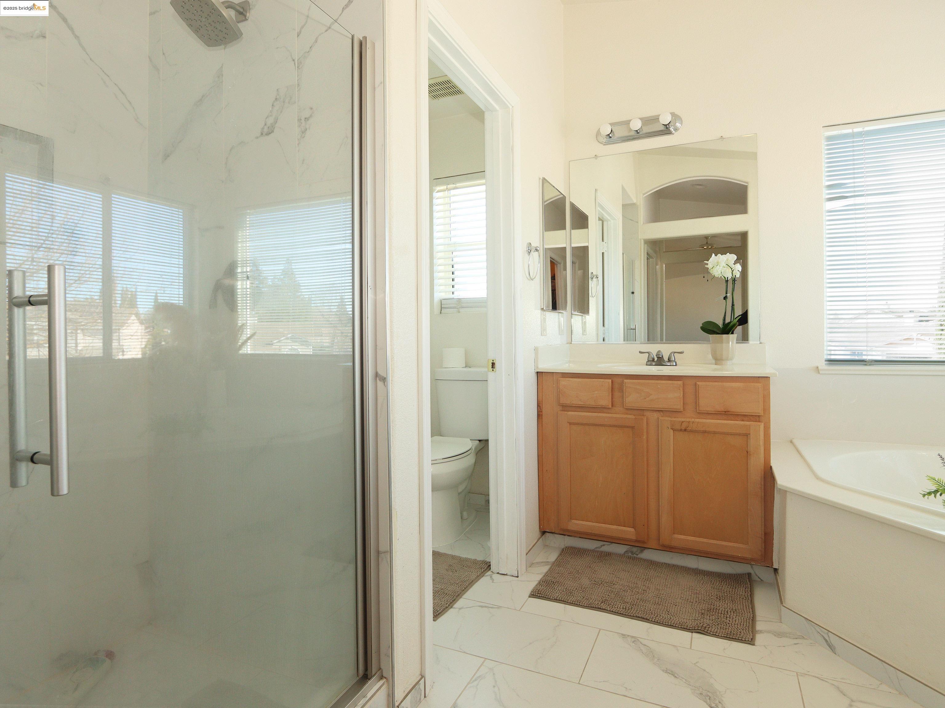 Detail Gallery Image 21 of 29 For 777 Brittanyann Ln., Stockton,  CA 95206 - 5 Beds | 2/1 Baths