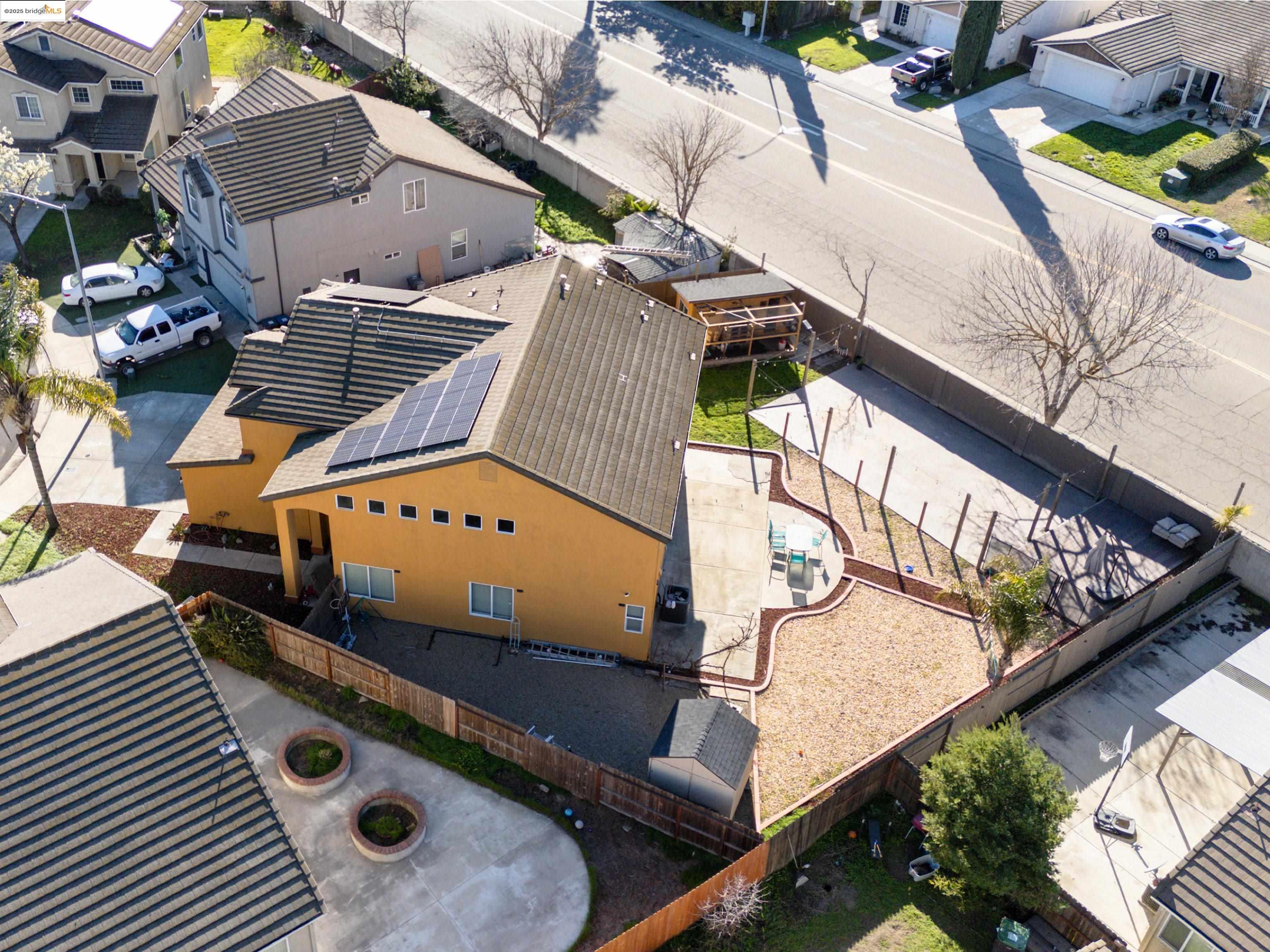 Detail Gallery Image 24 of 29 For 777 Brittanyann Ln., Stockton,  CA 95206 - 5 Beds | 2/1 Baths