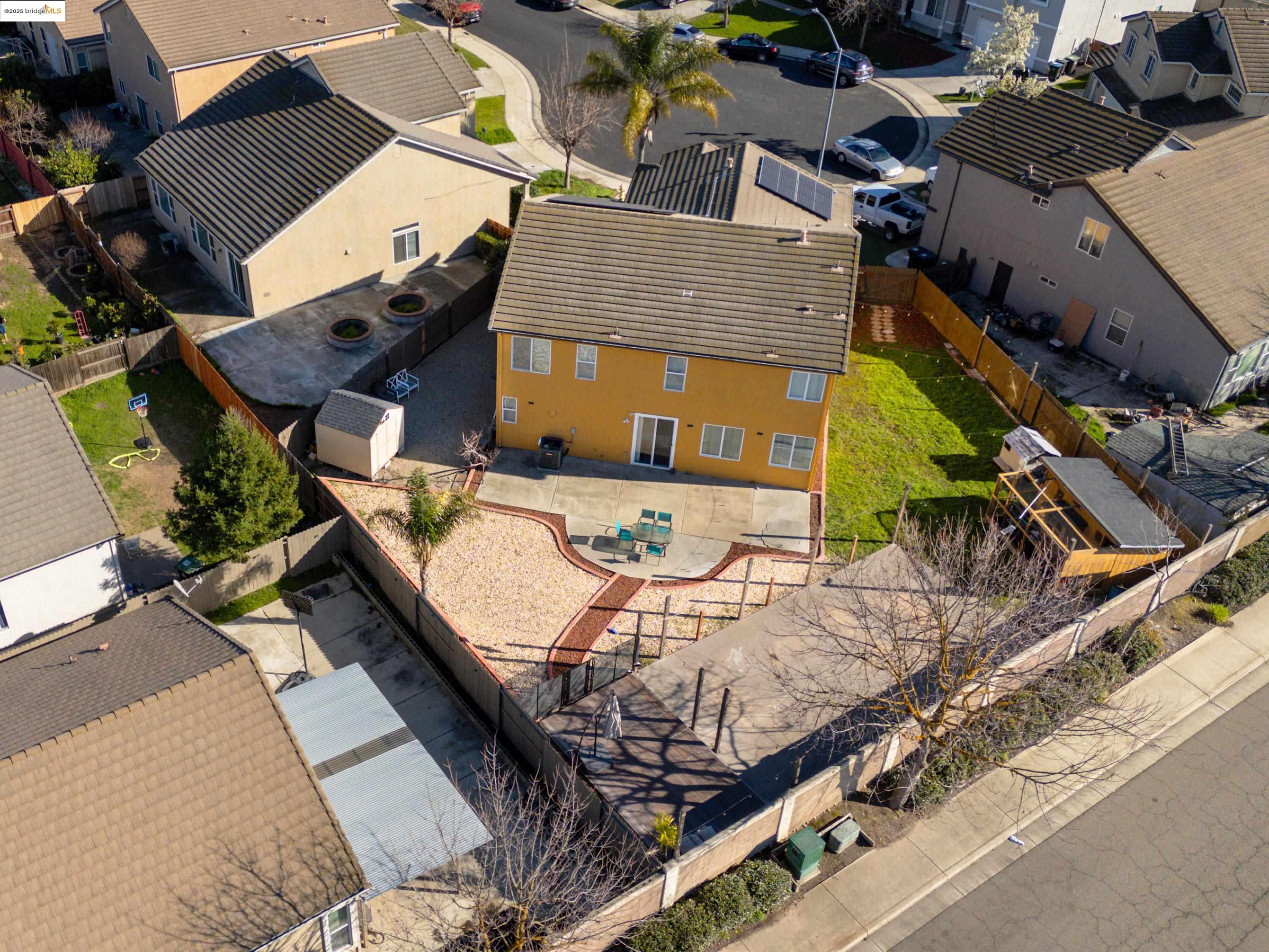 Detail Gallery Image 25 of 29 For 777 Brittanyann Ln., Stockton,  CA 95206 - 5 Beds | 2/1 Baths