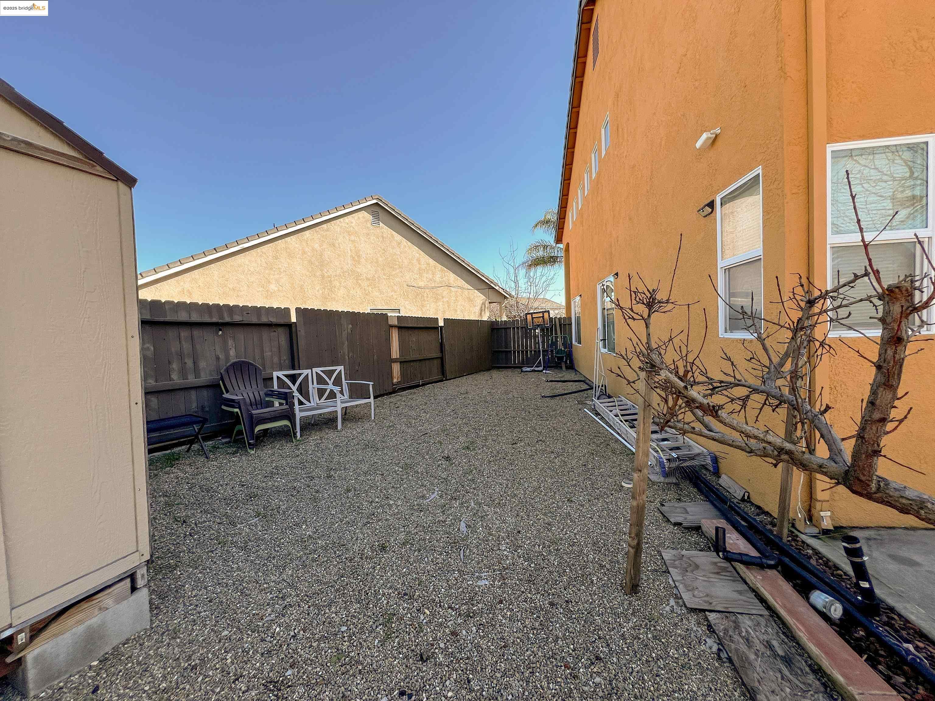 Detail Gallery Image 26 of 29 For 777 Brittanyann Ln., Stockton,  CA 95206 - 5 Beds | 2/1 Baths
