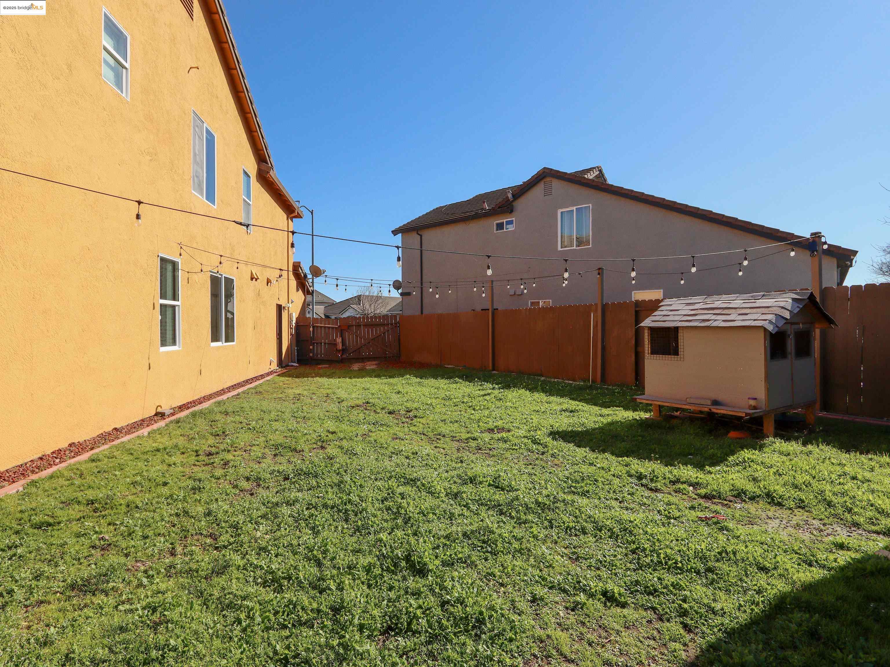 Detail Gallery Image 29 of 29 For 777 Brittanyann Ln., Stockton,  CA 95206 - 5 Beds | 2/1 Baths