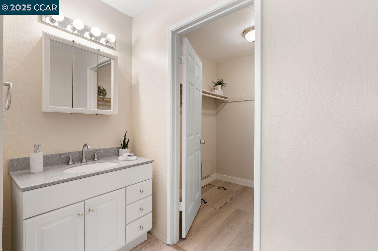 Photo #19: 41086147 Listing: Photo #19