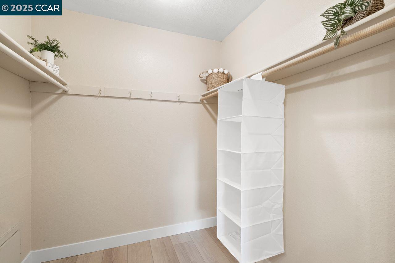 Photo #21: 41086147 Listing: Photo #21