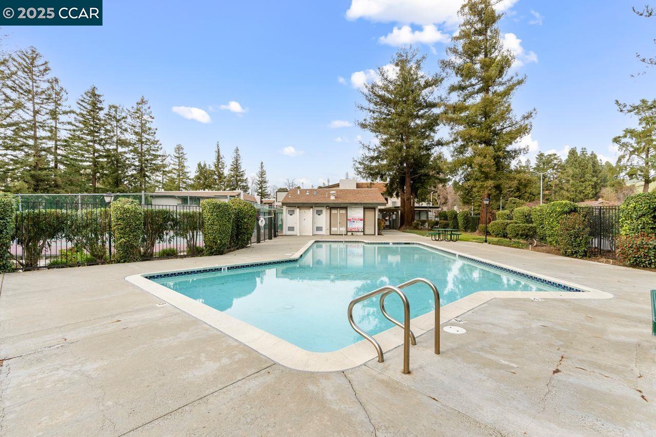 Photo #36: 41086147 Listing: Photo #36