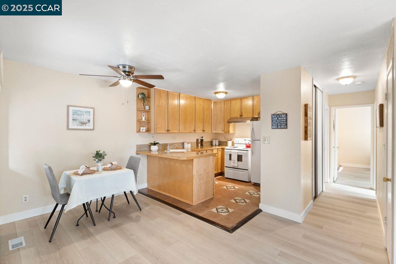 Photo #10: 41086147 Listing: Photo #10