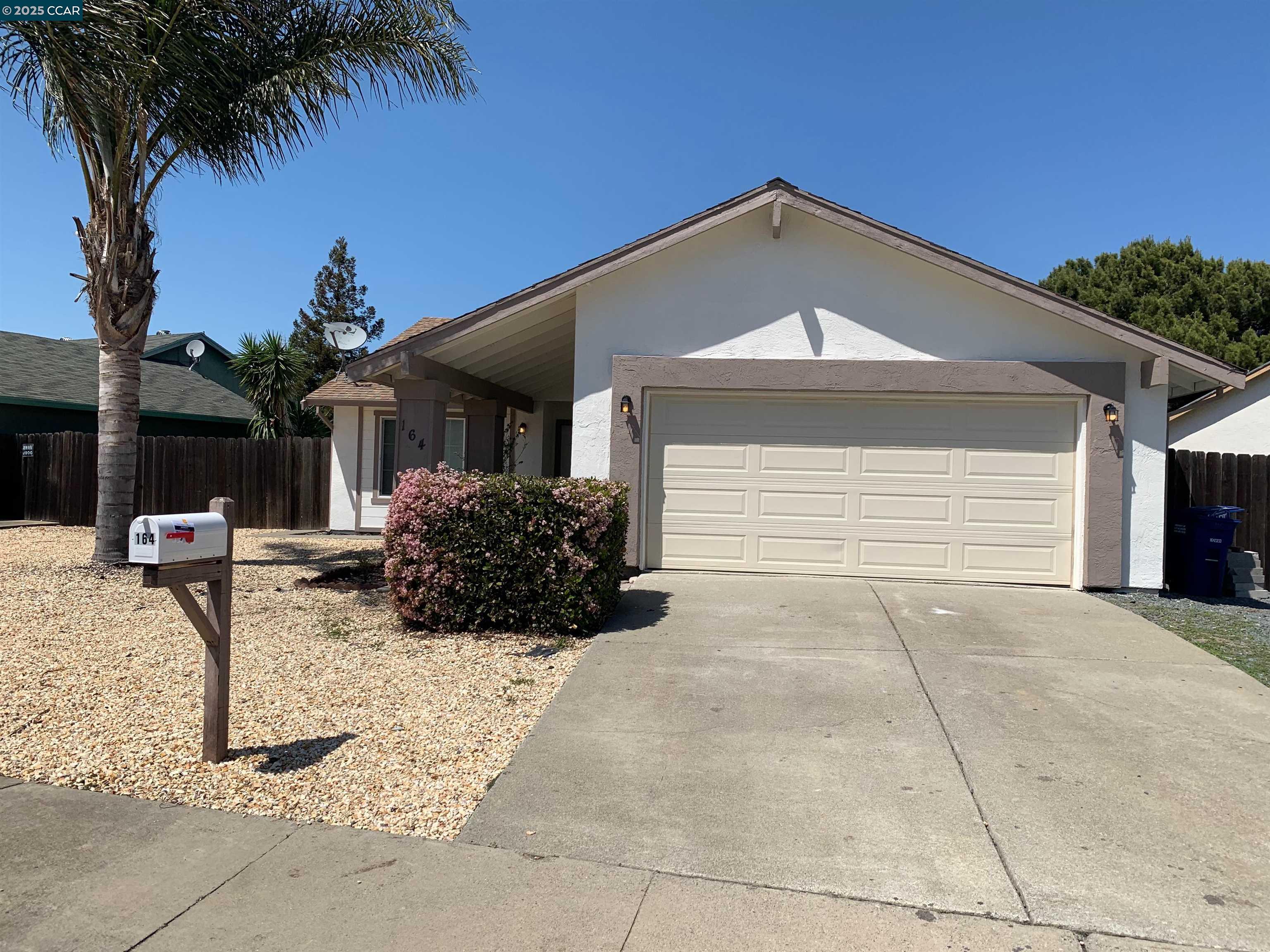 Detail Gallery Image 1 of 1 For 164 Spinnaker Way, Pittsburg,  CA 94565 - 4 Beds | 2 Baths