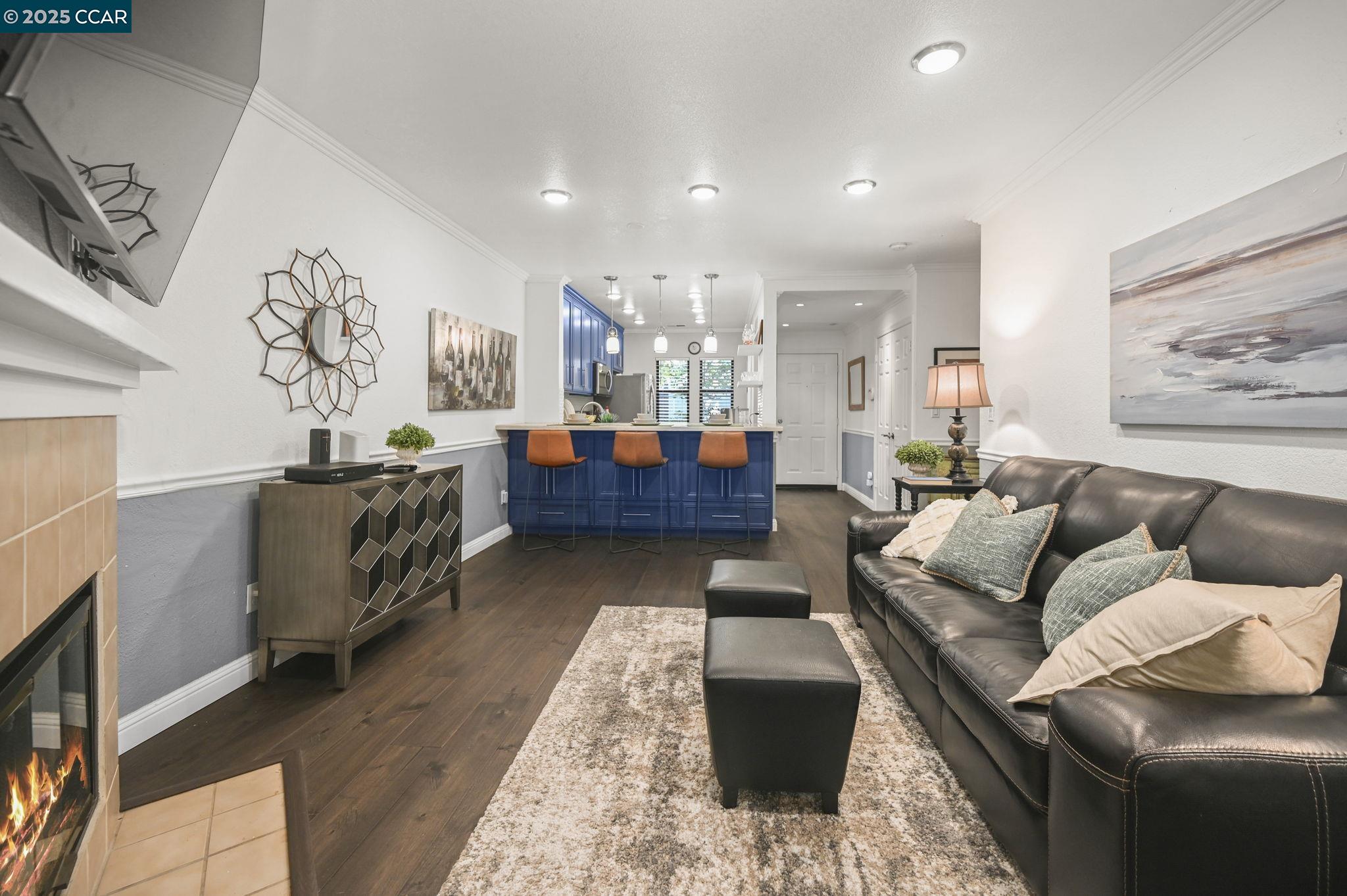 Browse active condo listings in THE VILLAS