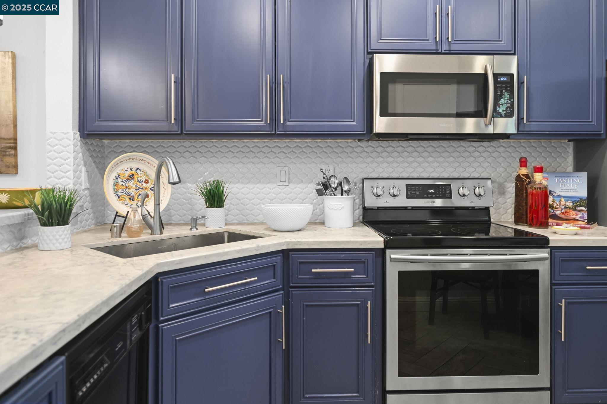 Photo #3: 41086172 Listing 