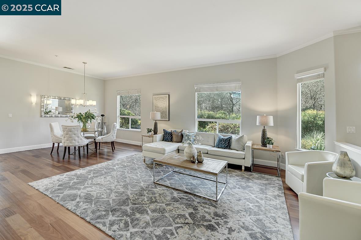 Photo #2: 41086201 Listing 
