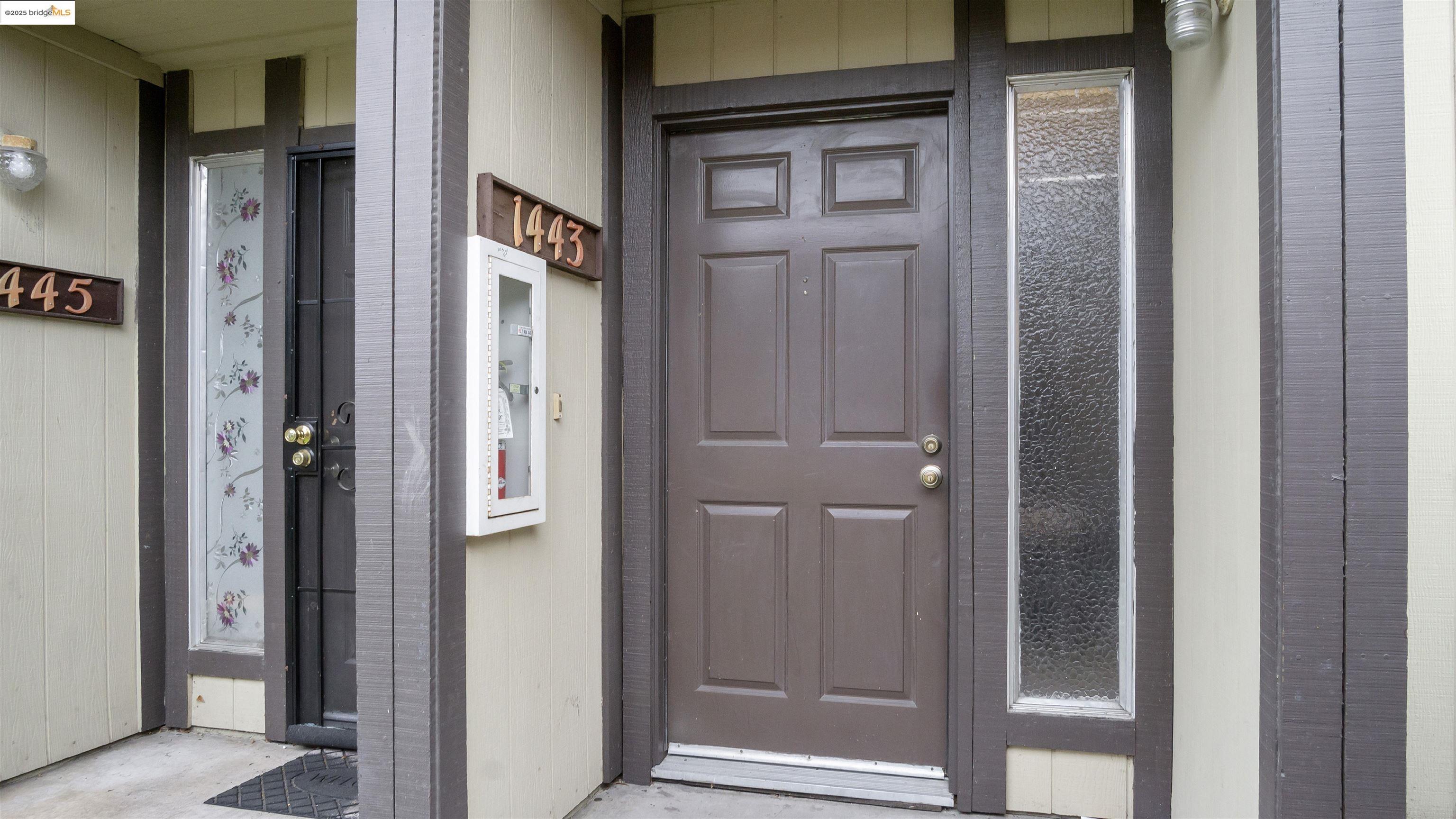 Detail Gallery Image 2 of 49 For 1443-47 San Rocco Circle, Stockton,  CA 95207 - – Beds | – Baths