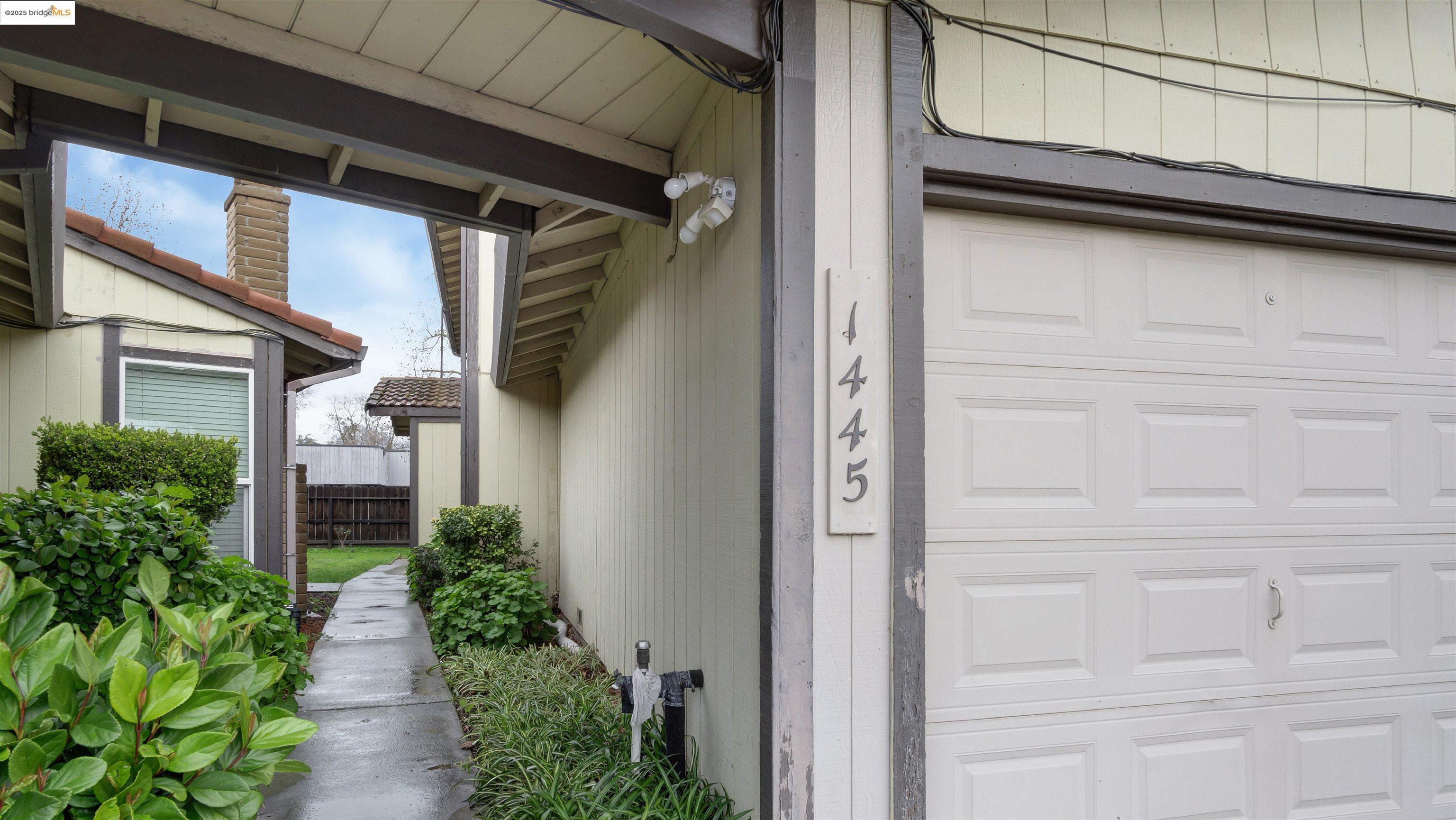 Detail Gallery Image 11 of 49 For 1443-47 San Rocco Circle, Stockton,  CA 95207 - – Beds | – Baths