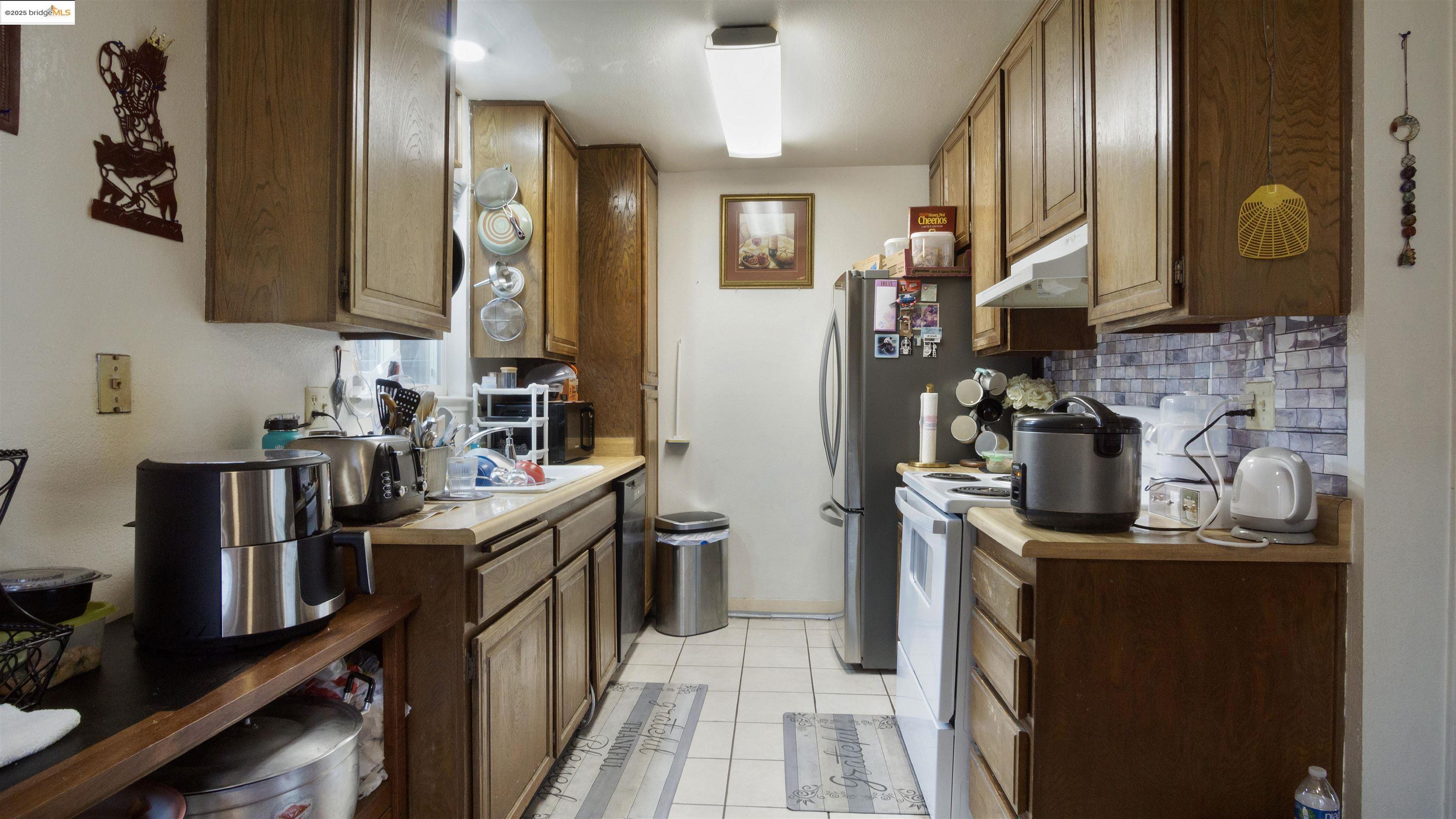 Detail Gallery Image 12 of 49 For 1443-47 San Rocco Circle, Stockton,  CA 95207 - – Beds | – Baths