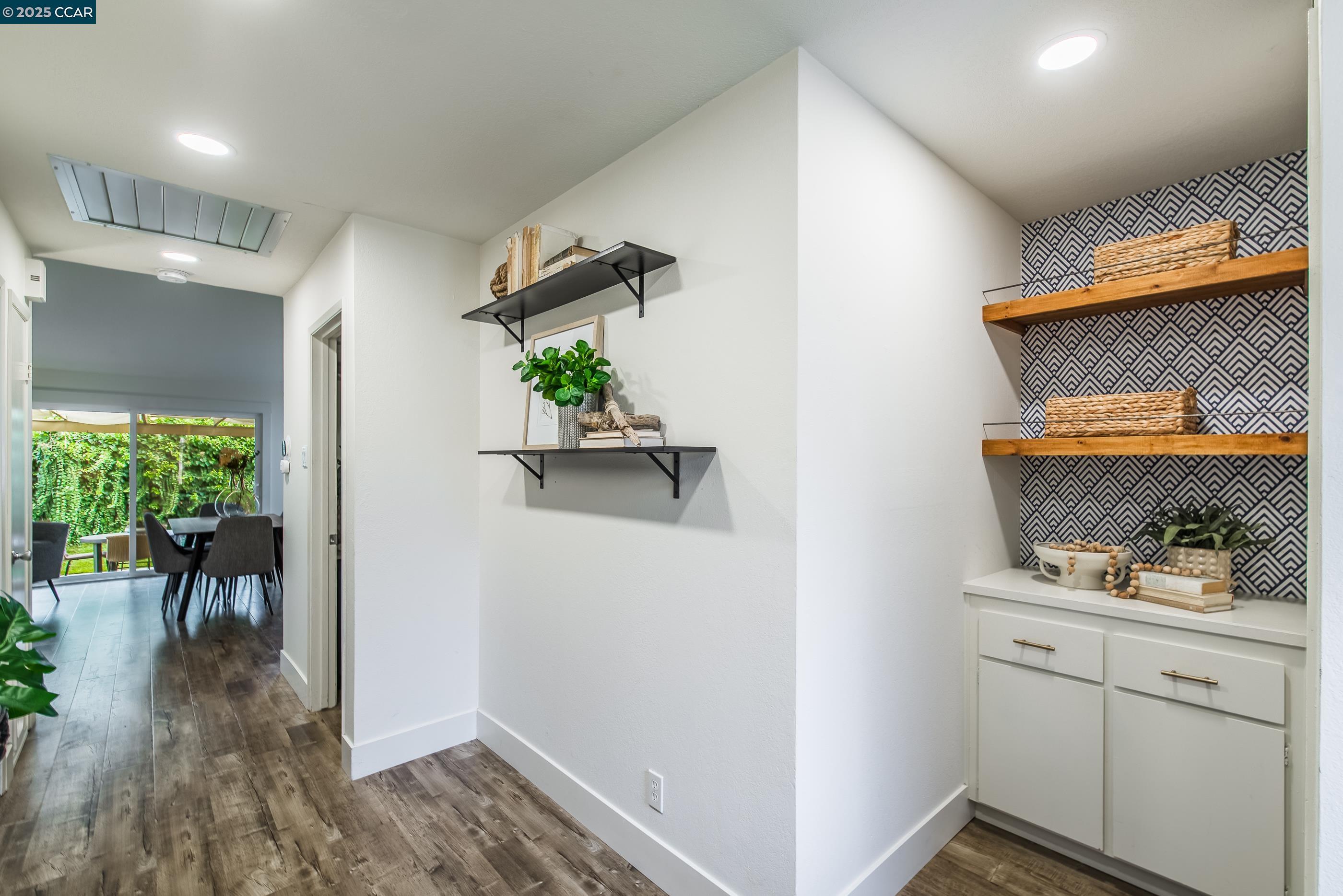 Photo #3: 41086216 Listing 