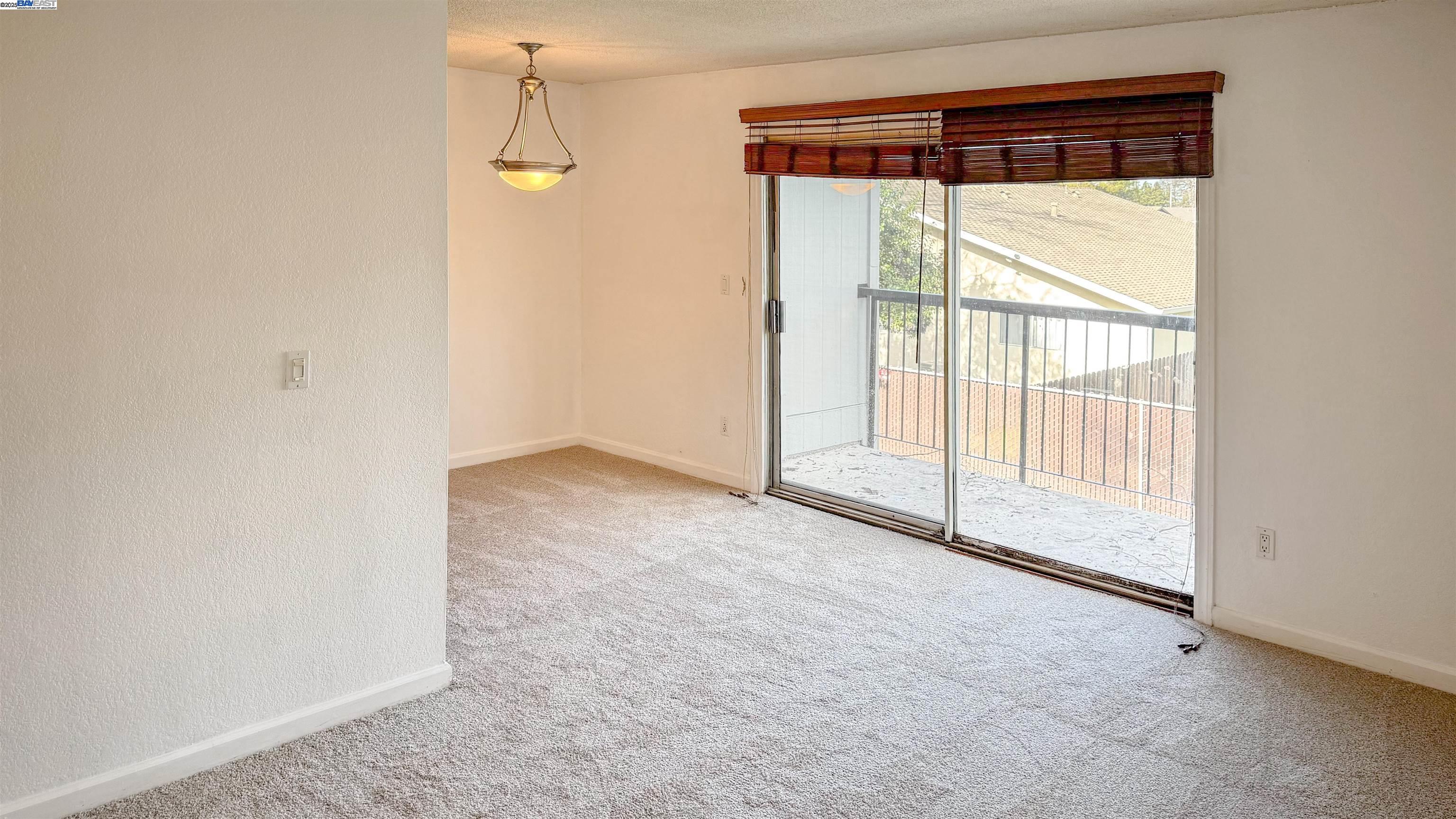 Detail Gallery Image 4 of 16 For 3591 Quail Lakes Dr #110,  Stockton,  CA 95207 - 2 Beds | 1 Baths