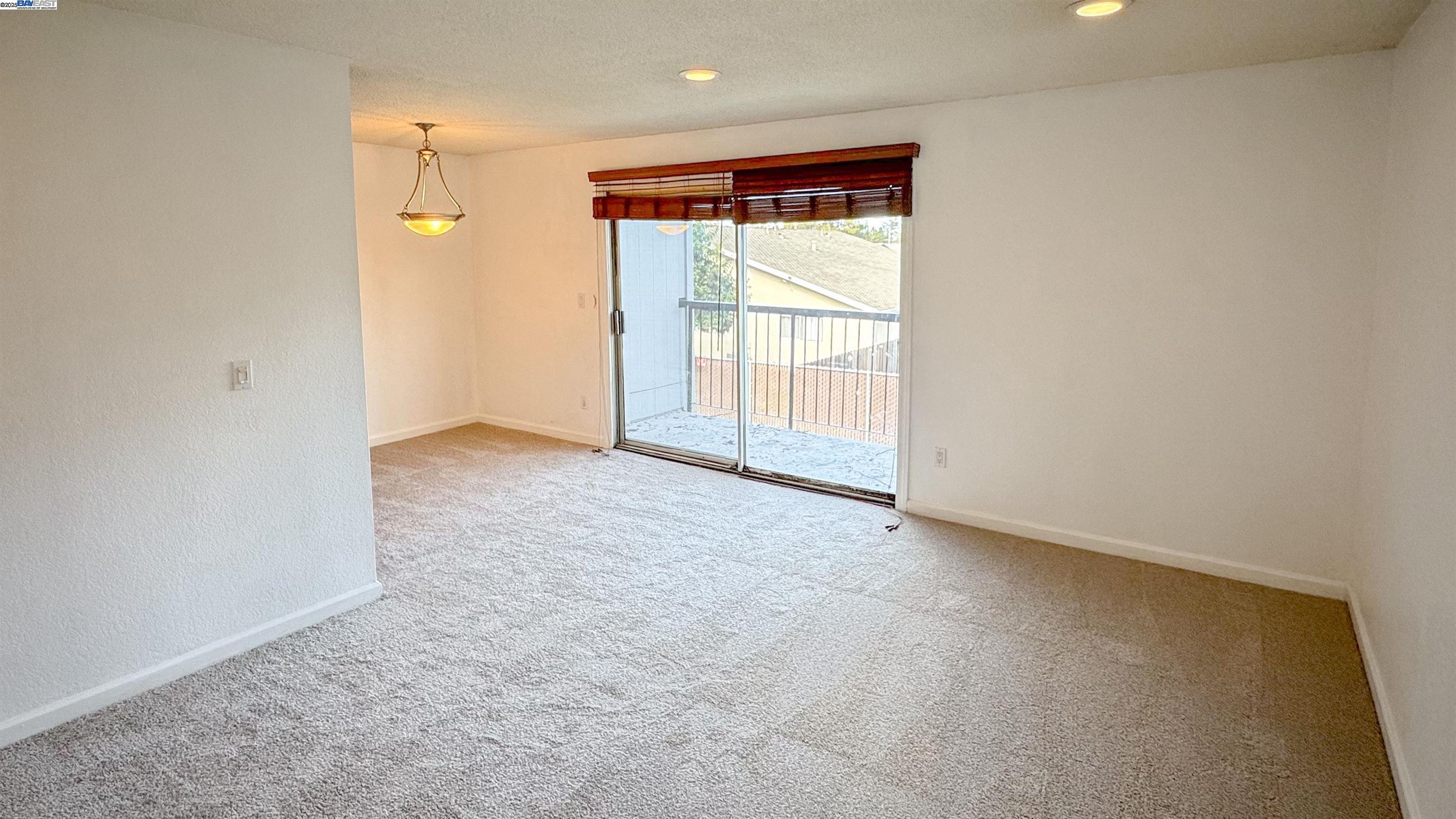 Detail Gallery Image 5 of 16 For 3591 Quail Lakes Dr #110,  Stockton,  CA 95207 - 2 Beds | 1 Baths