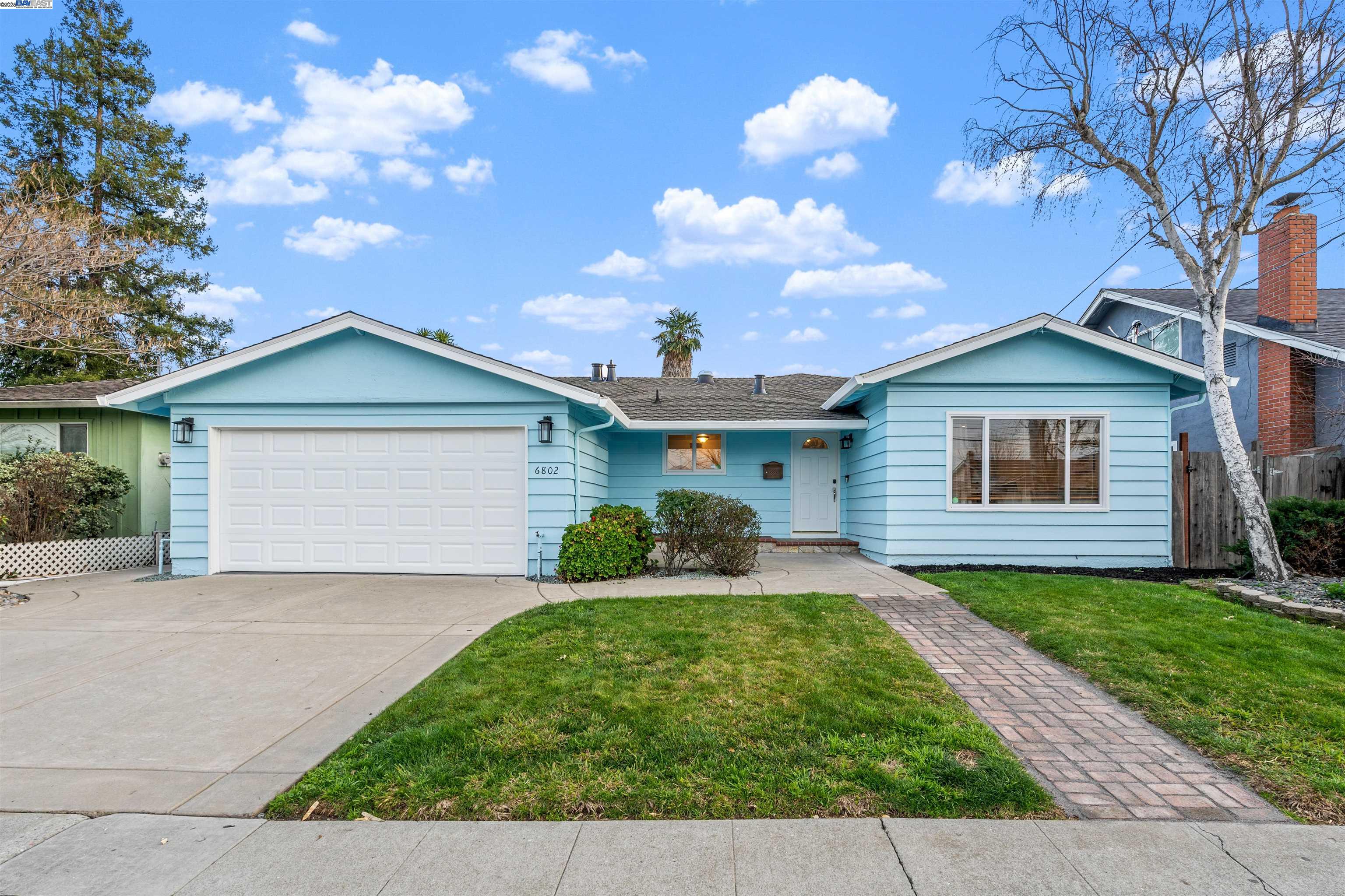 Detail Gallery Image 1 of 1 For 6802 Amador Valley Blvd, Dublin,  CA 94568 - 3 Beds | 2 Baths