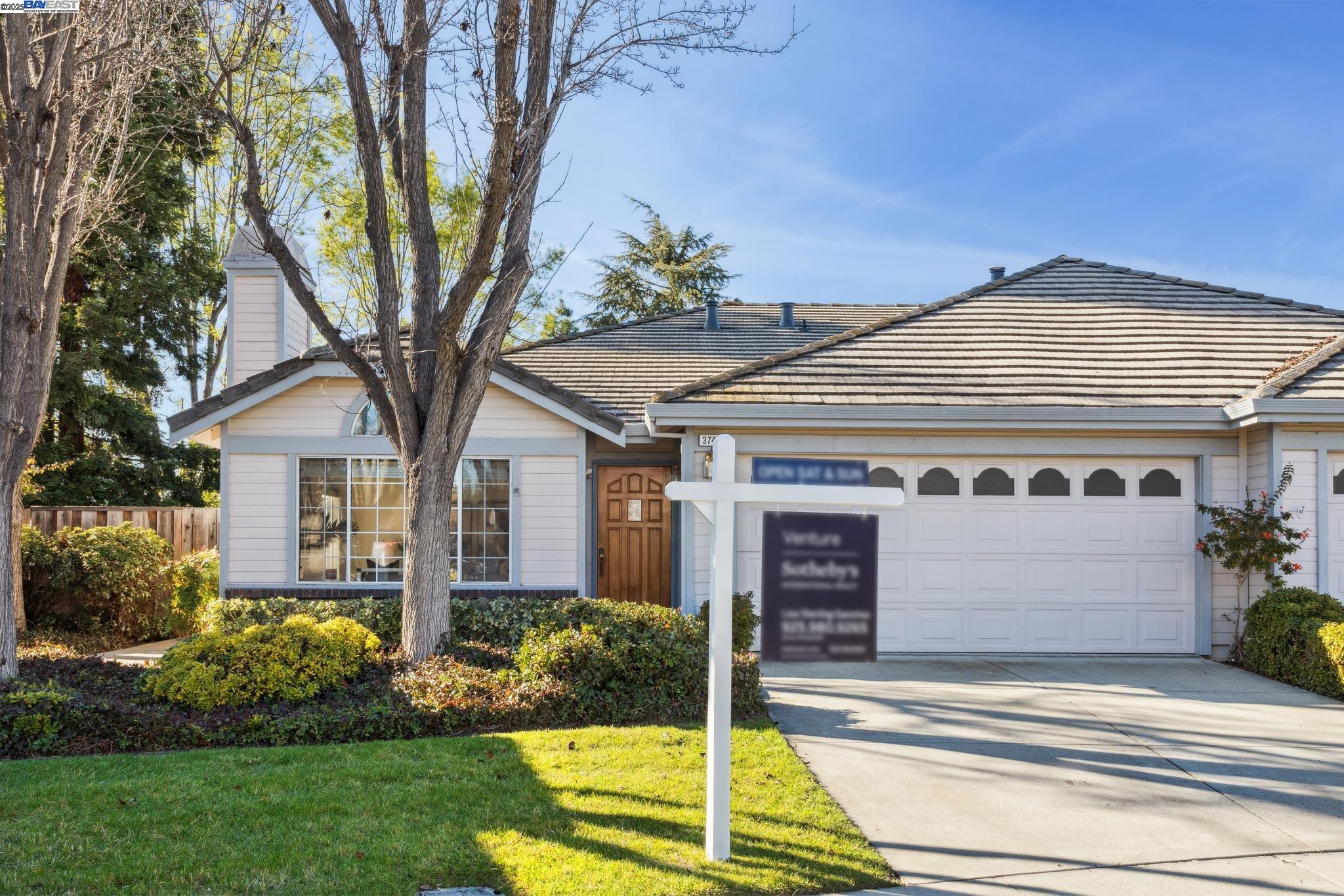 Detail Gallery Image 1 of 1 For 3747 Rose Rock Cir, Pleasanton,  CA 94588 - 3 Beds | 2 Baths