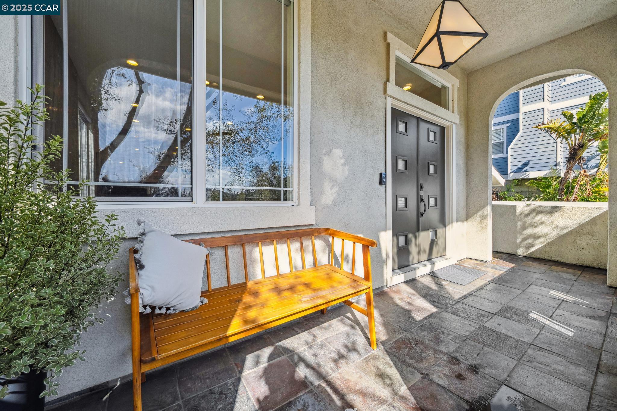 Detail Gallery Image 36 of 38 For 7157 Buckingham Blvd, Berkeley,  CA 94705 - 3 Beds | 3/1 Baths